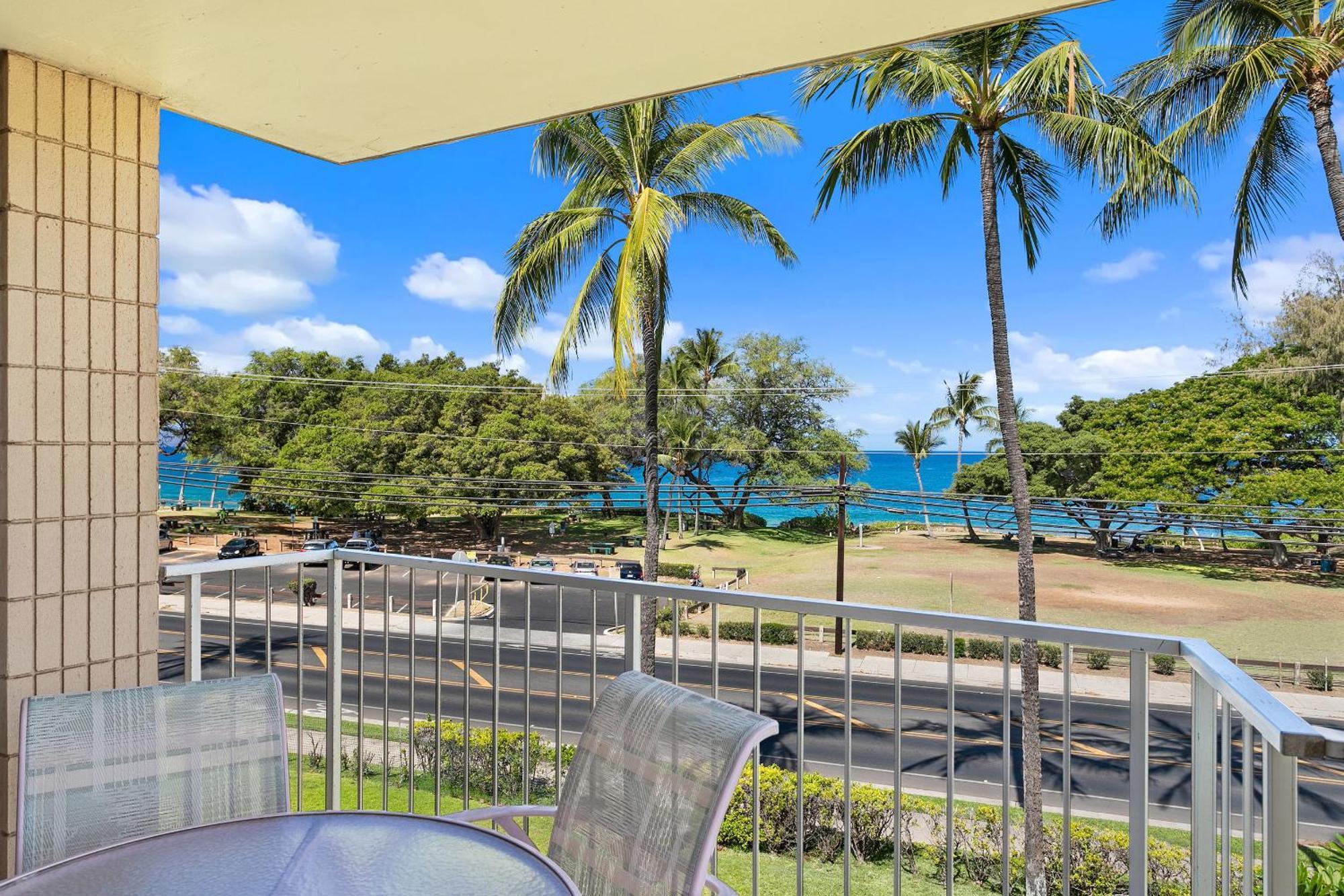 Haleakala Shores A-301, Panoramic Views, Split Ac Holiday home