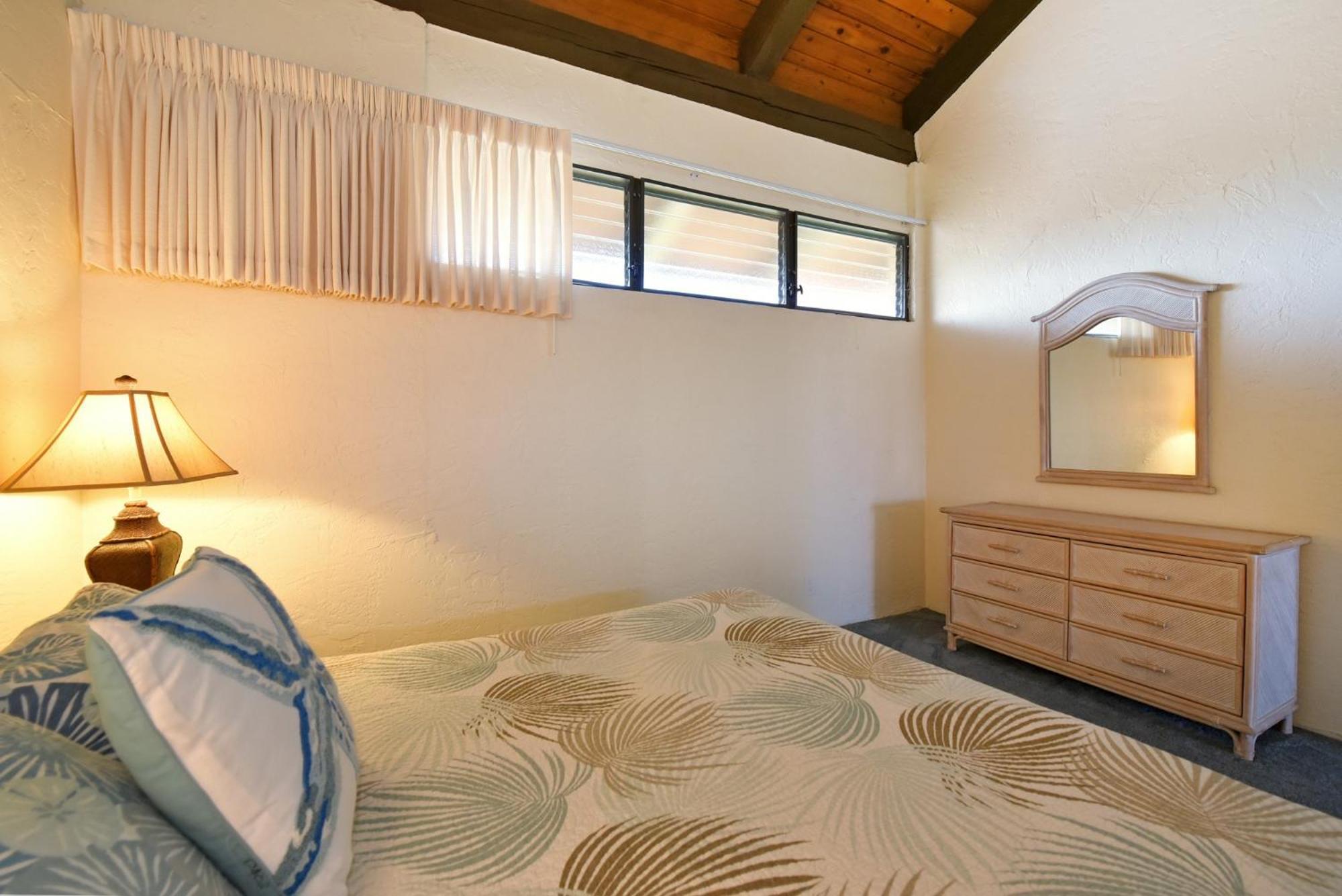 Papakea Unit D402 Apartment