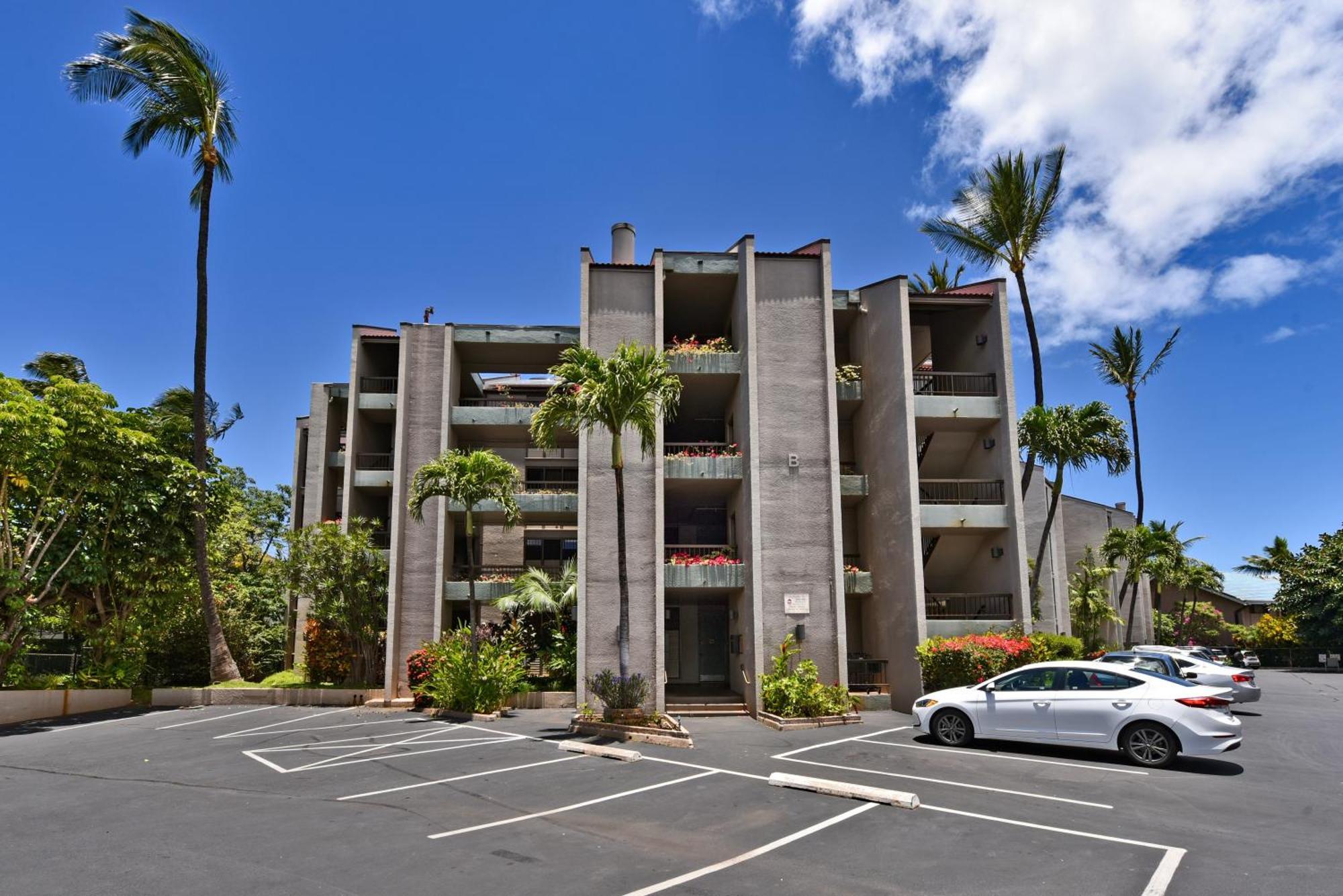 Hale Mahina #b102 Kahana