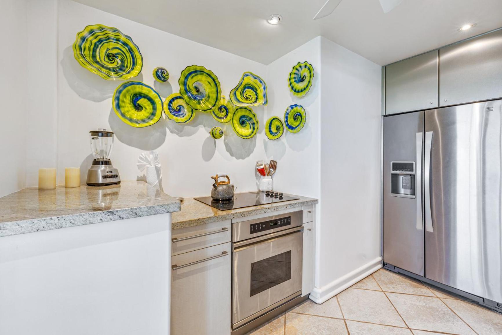 The Noniluna Two - Sleeps 9 Pack N Play Apartment