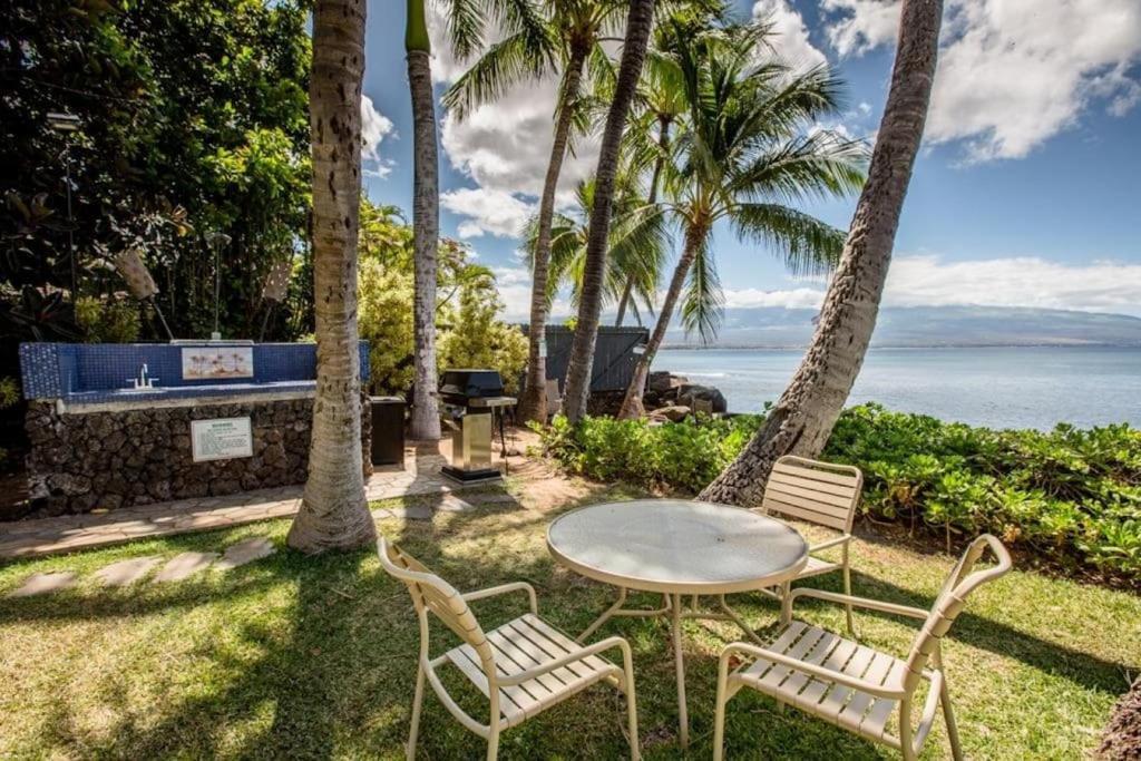 Maui Oceanfront Haven: Beachside Retreat With Turtle & Whale Watching * Wailuku