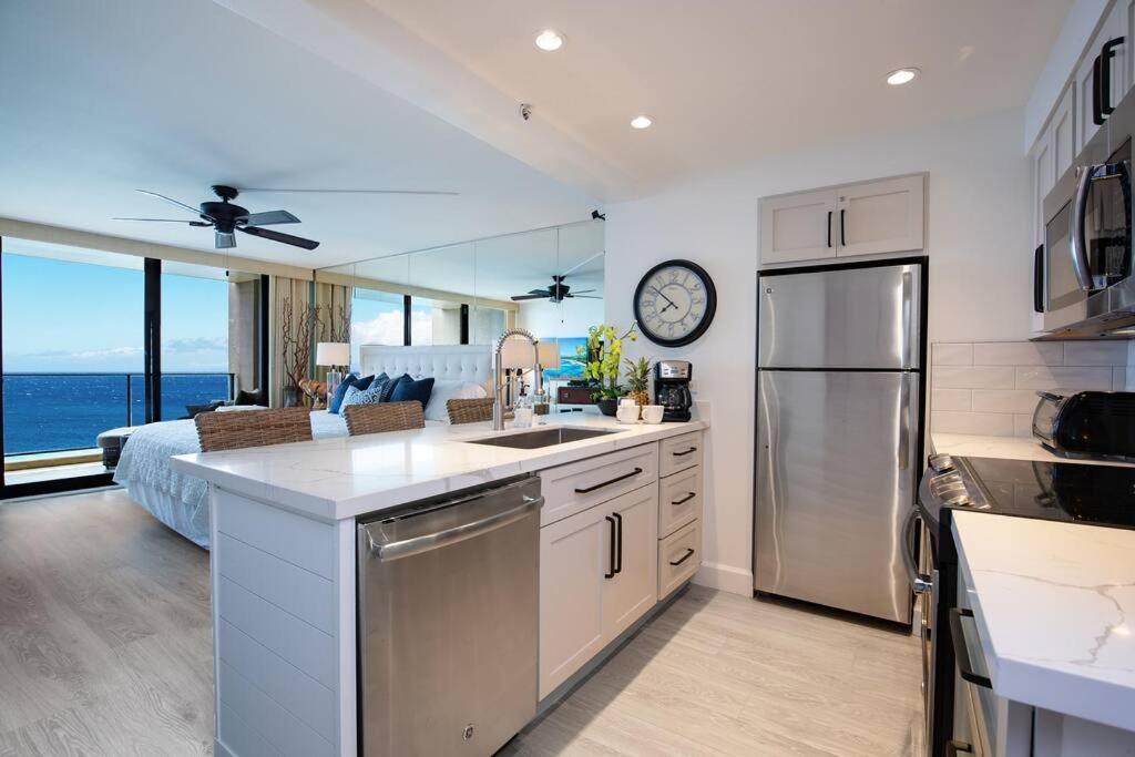 Ocean Views On Maui! Perfect For Honeymooners!! *