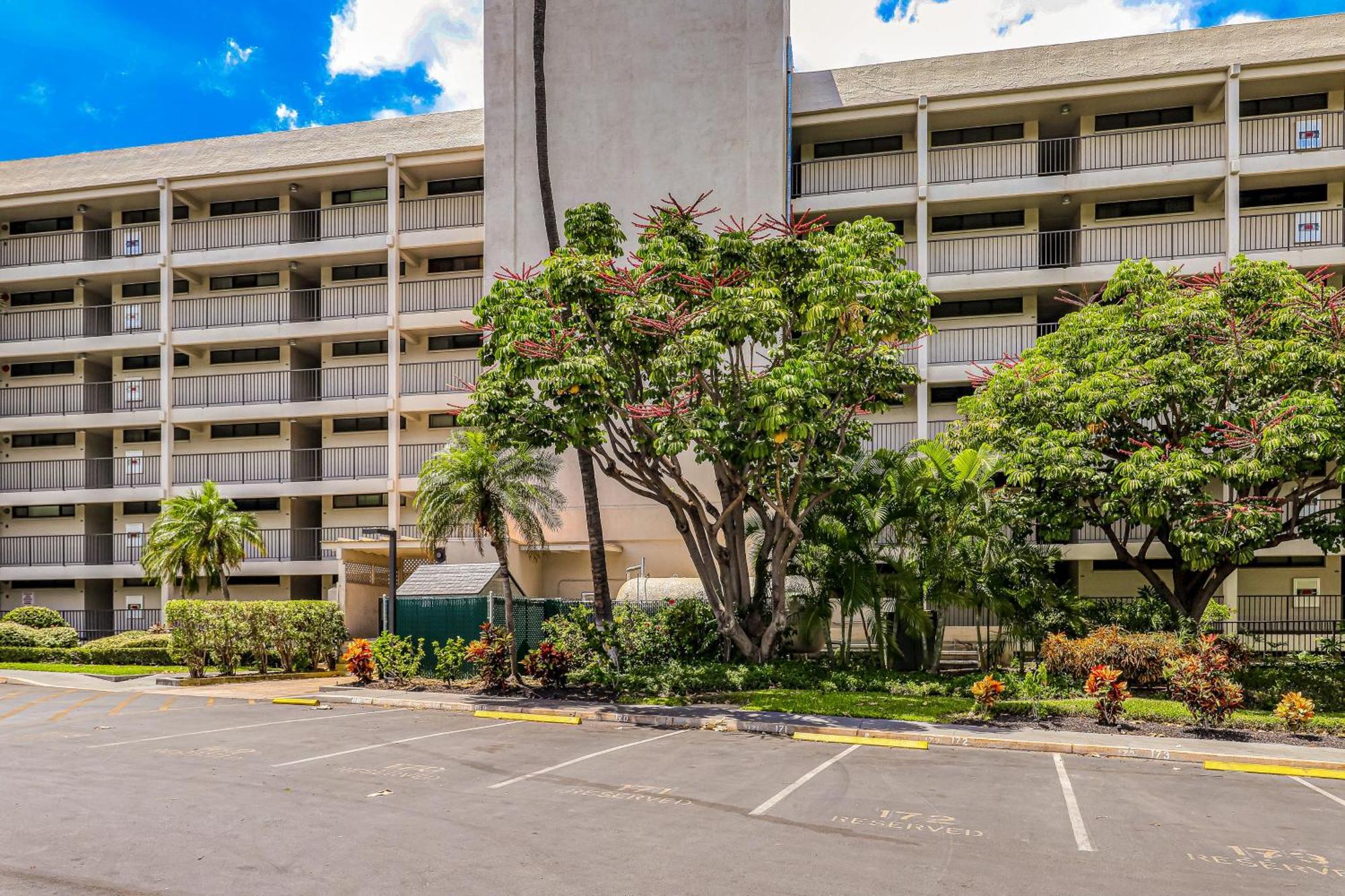 Kihei Akahi Aparthotel 3*