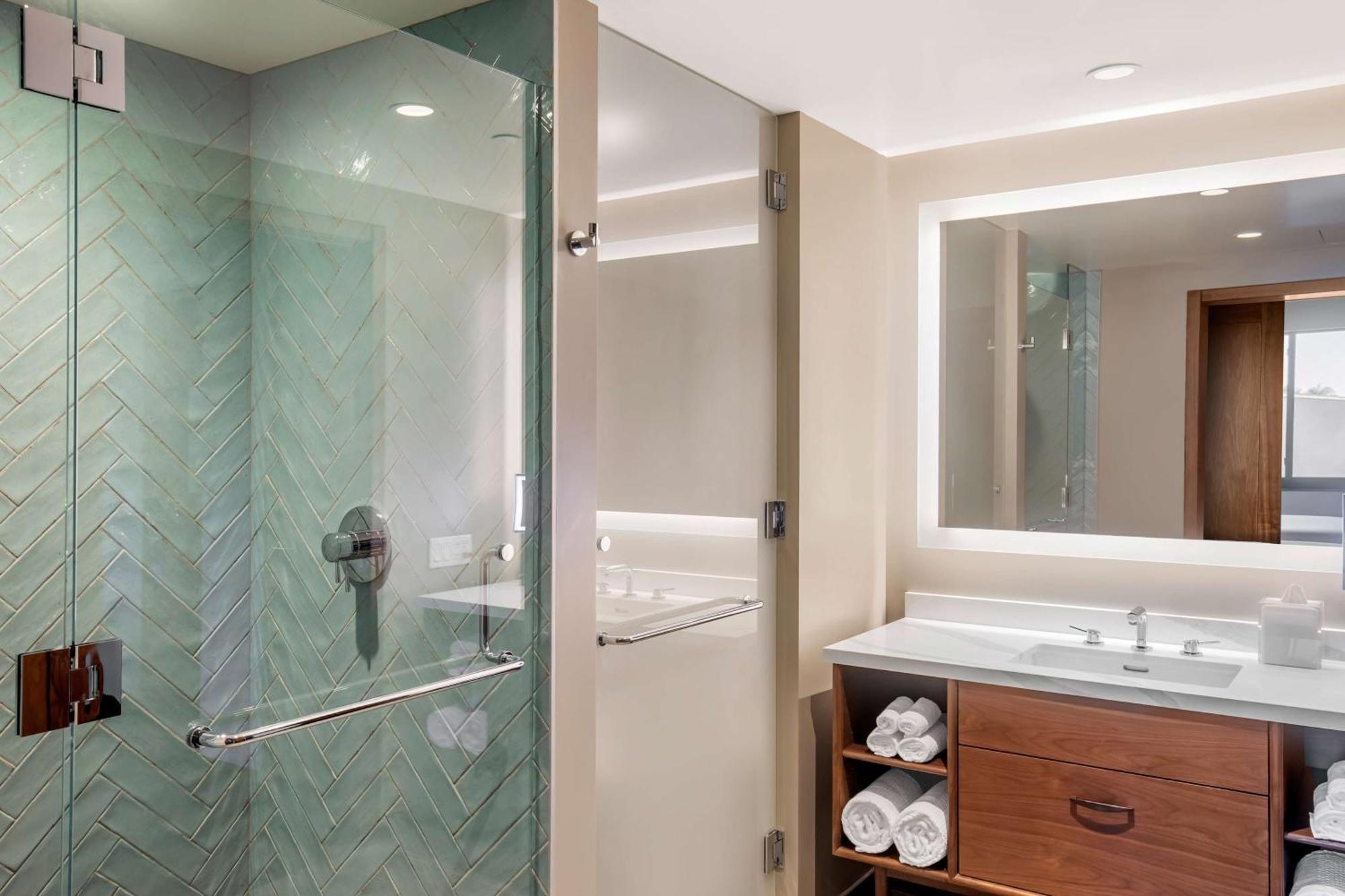 Hilton Grand Vacations Club Maui Bay 3*