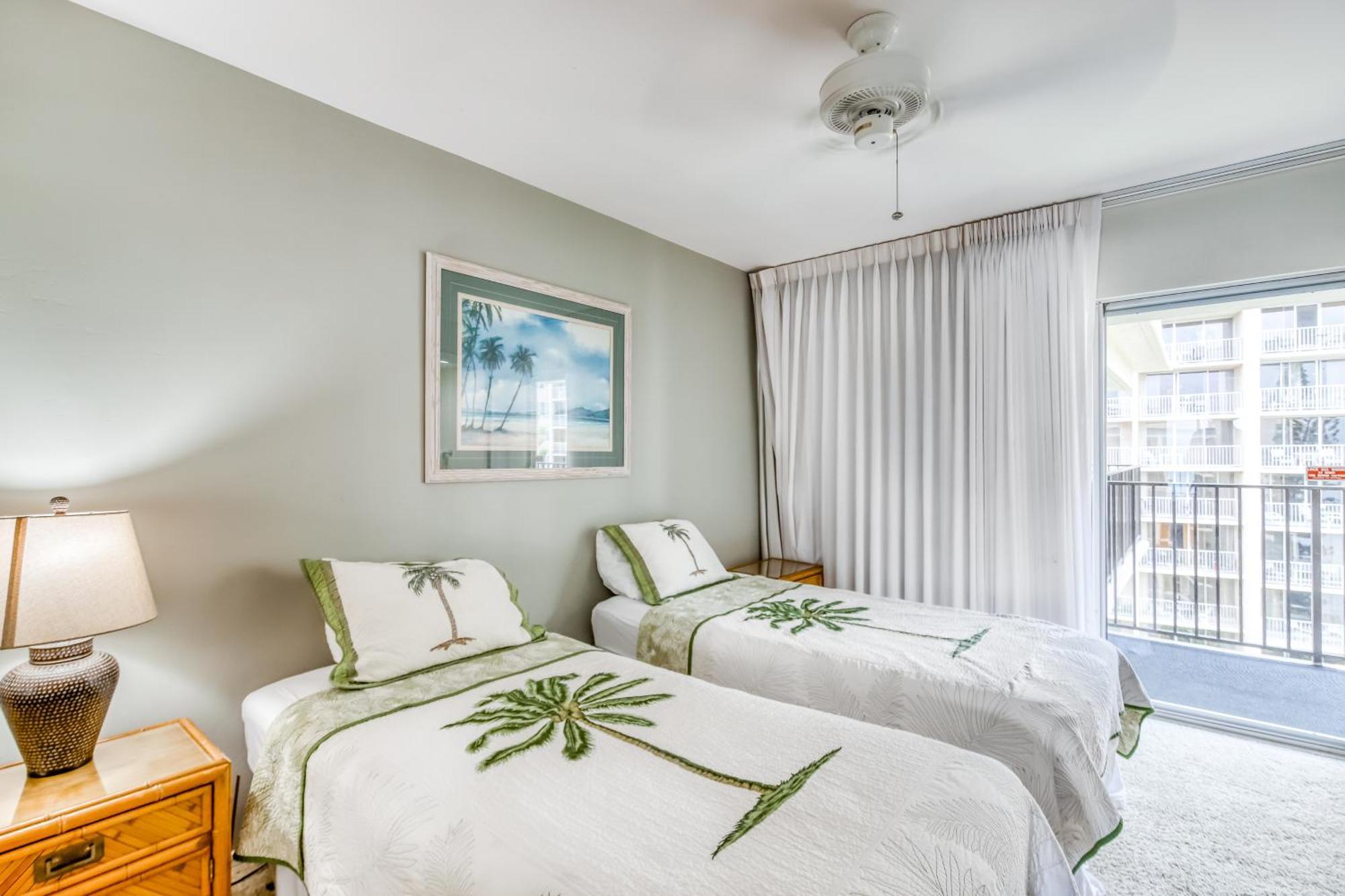 Hololani Apartment
