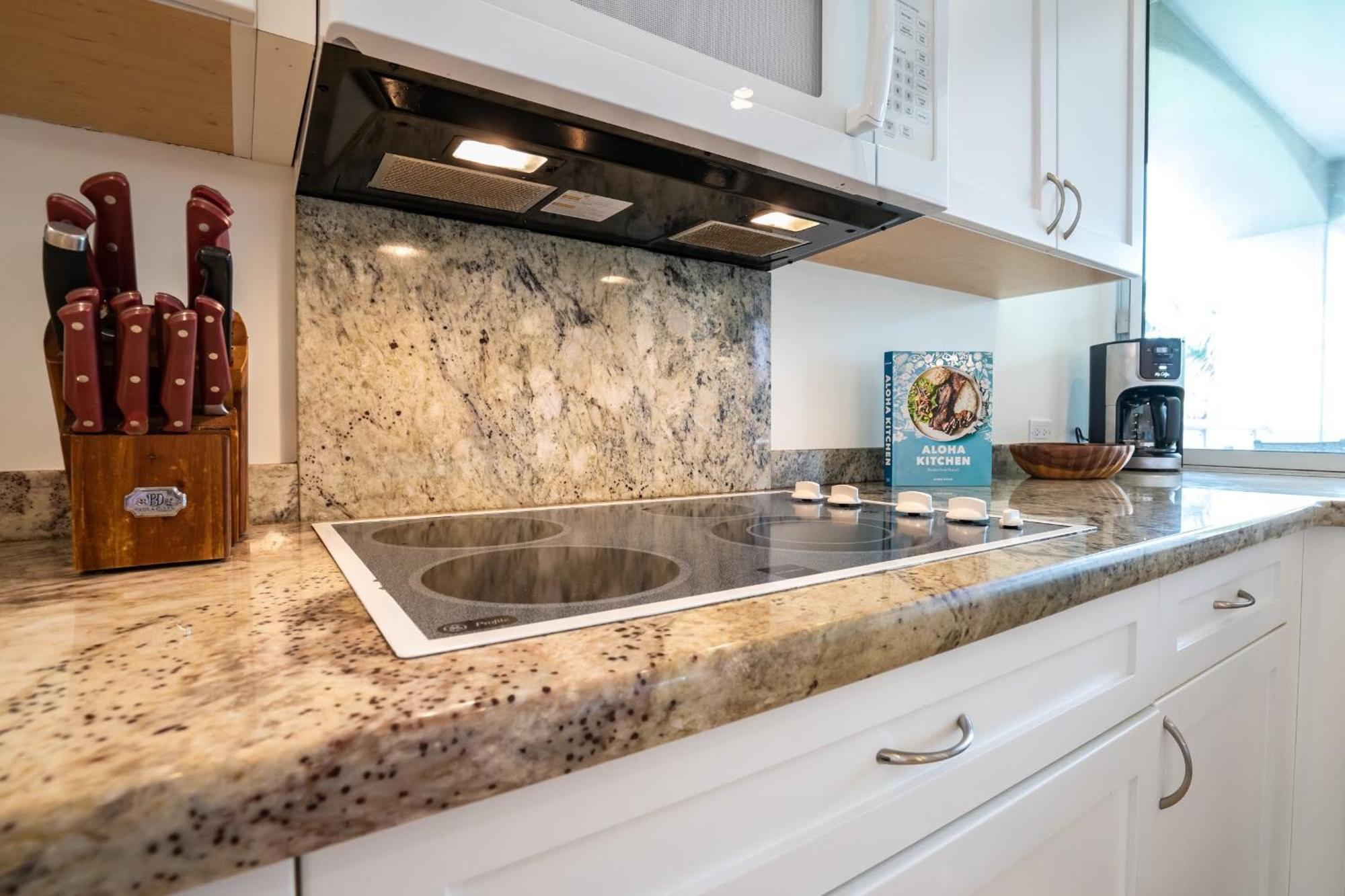 Apartment Palms At Wailea Two Bedrooms - Partial Ocean View By Coldwell Banker Island Vacations *