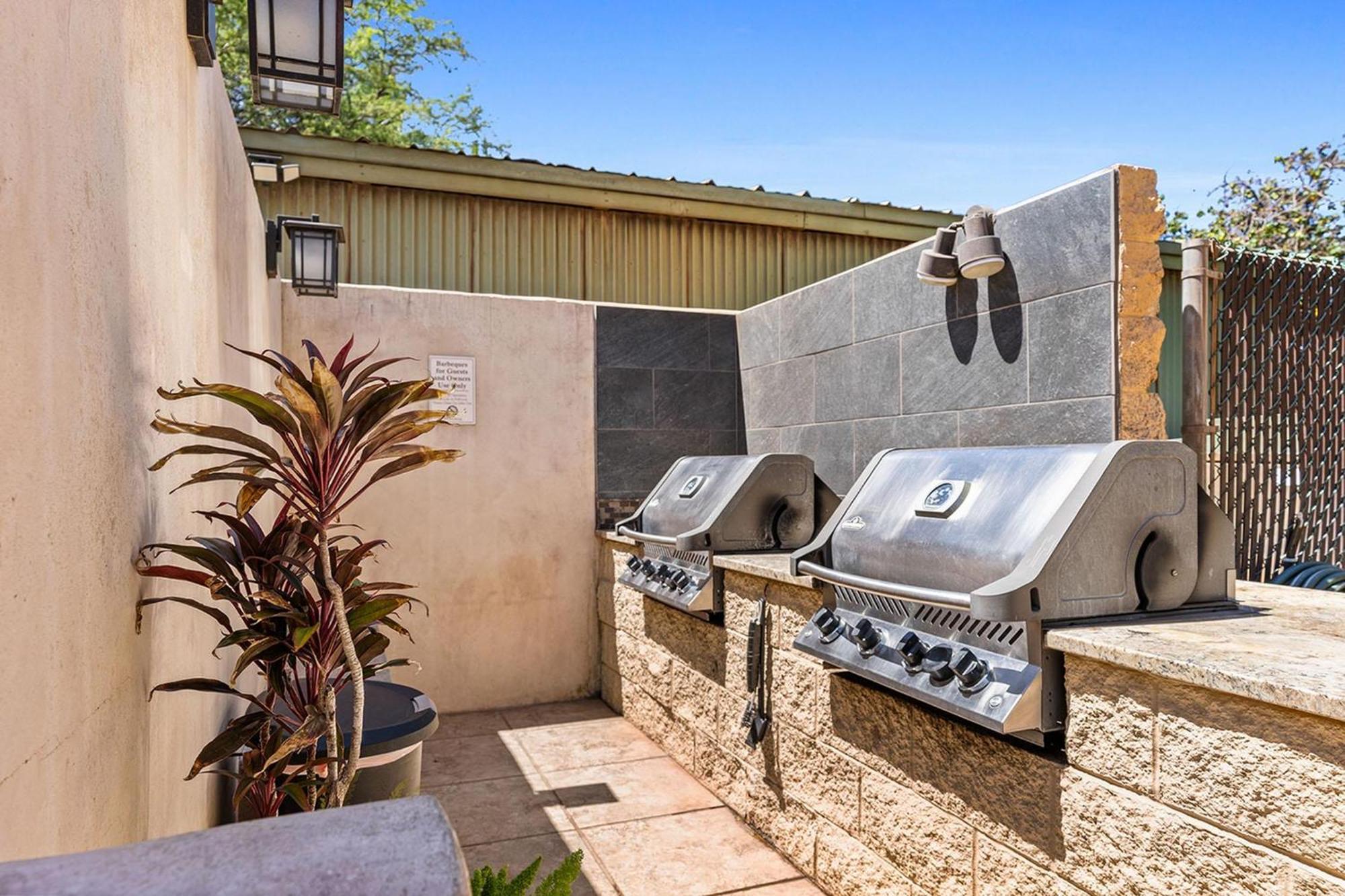 401 Holiday home *