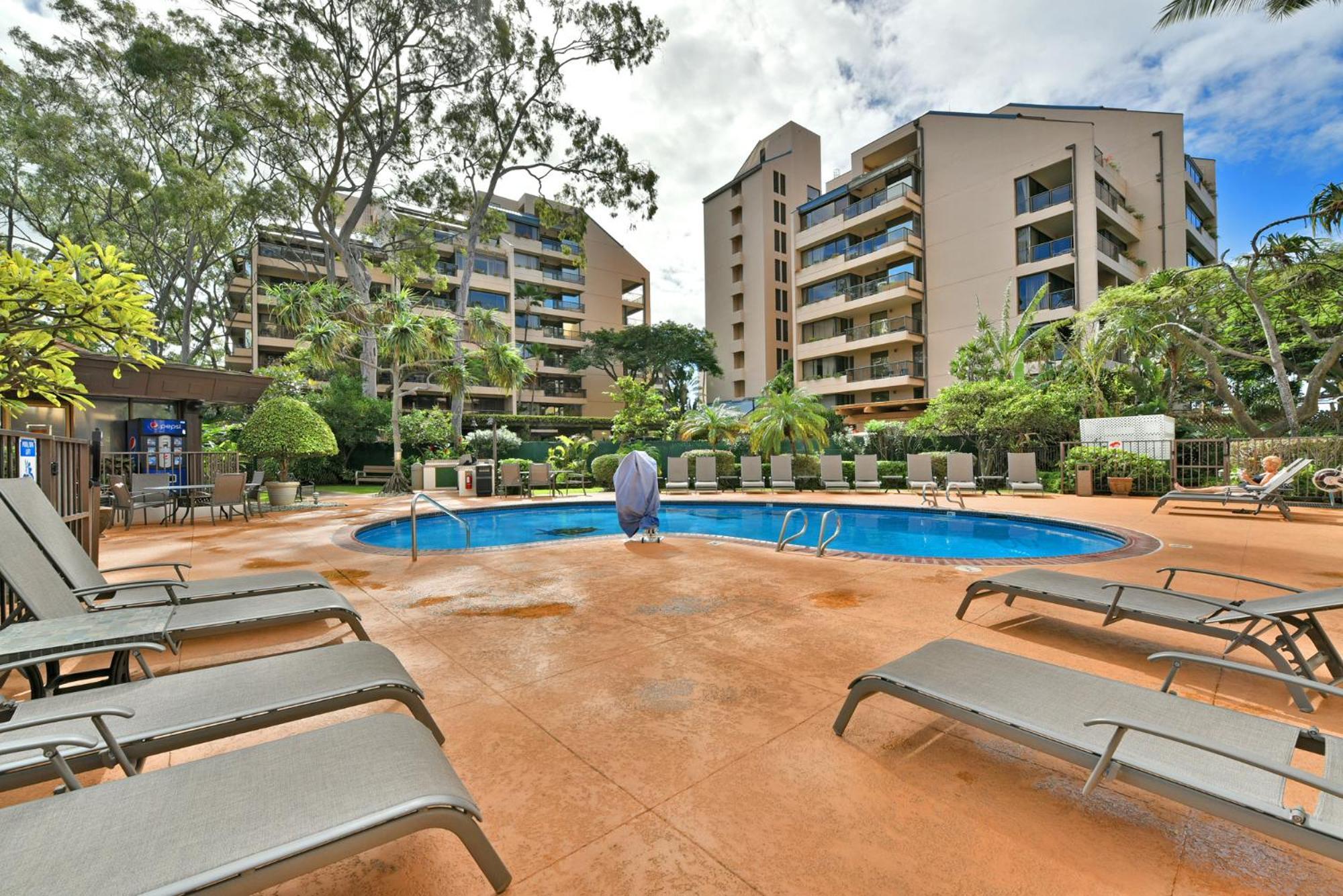 Resort Valley Isle Kahana