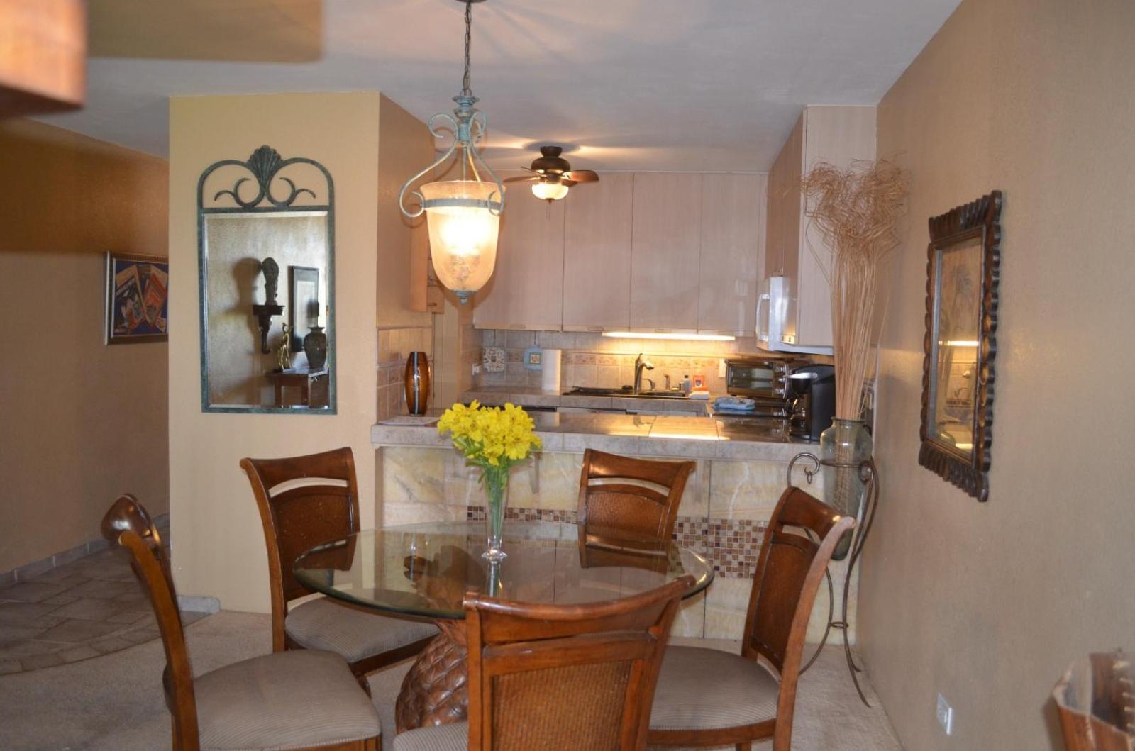 Luxurious Floor Kamaole Sands 6-404 Apartment