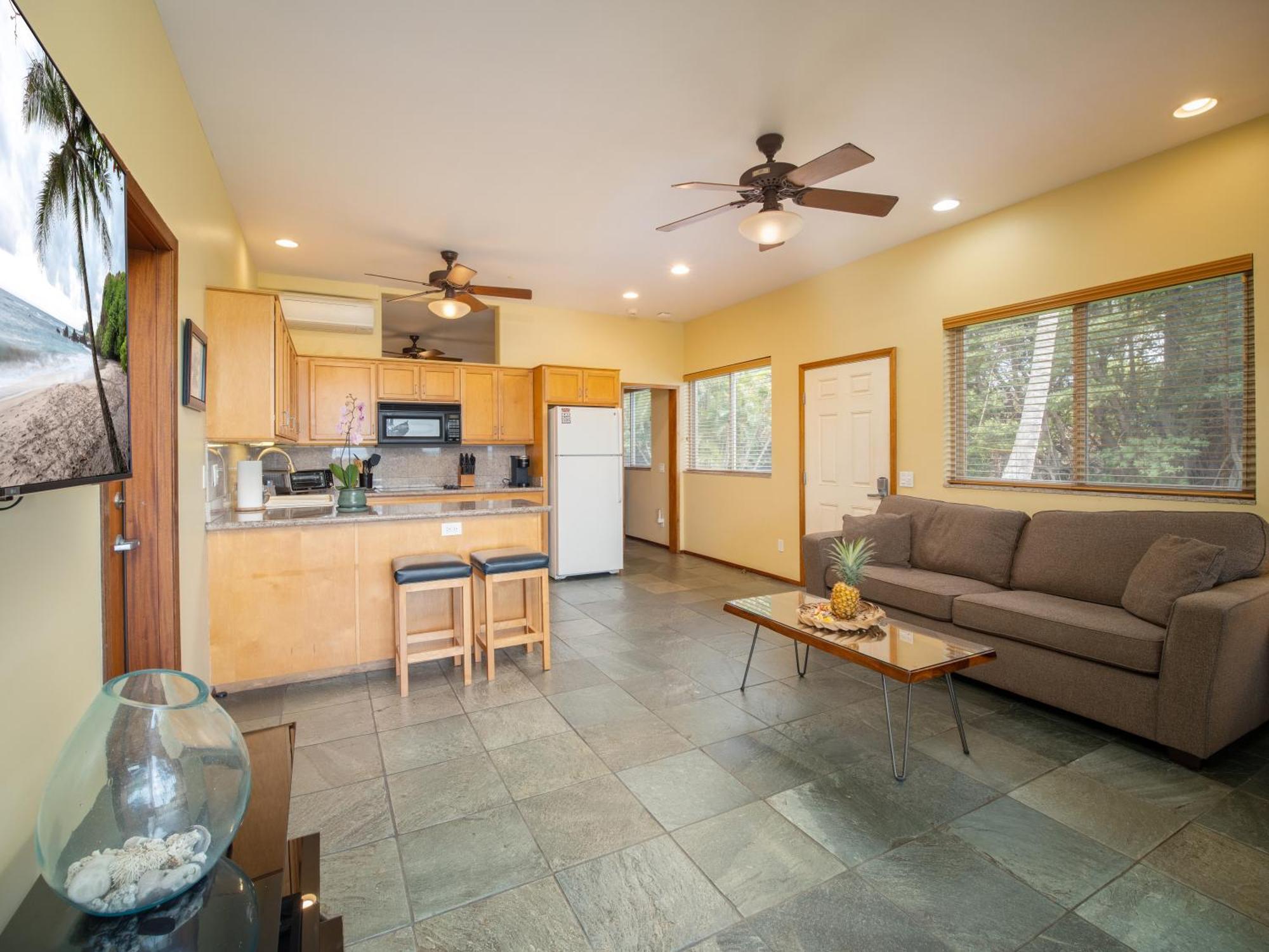 Apartment Aloha Aku Hula2 - Experience Beachfront Bliss Kihei