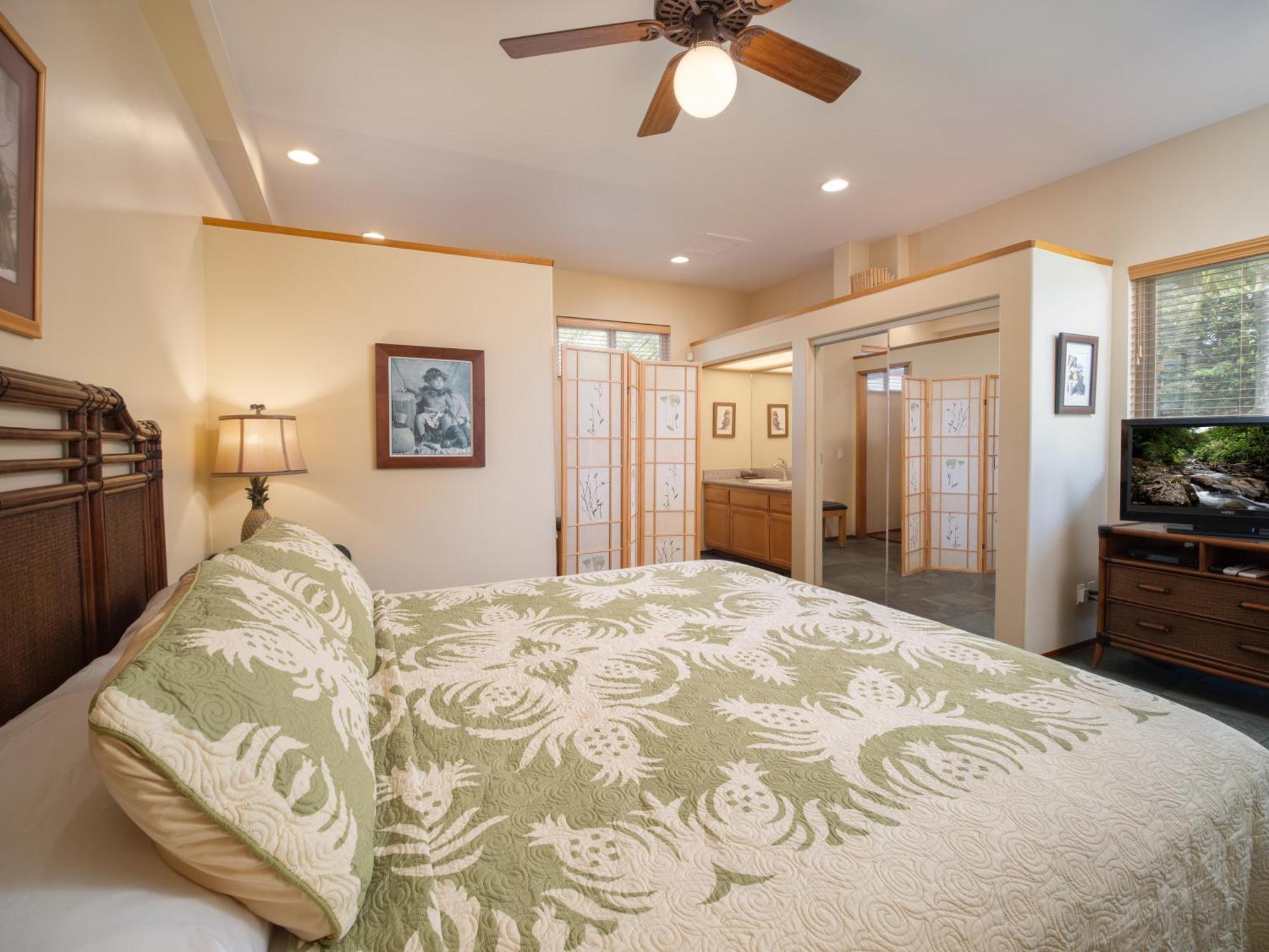 Aloha Aku Hula2 - Experience Beachfront Bliss Apartment