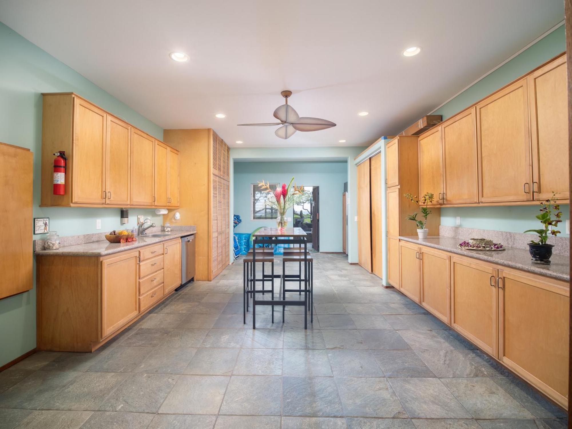 Aloha Aku Bamboo2 - A Serene Retreat By The Shore