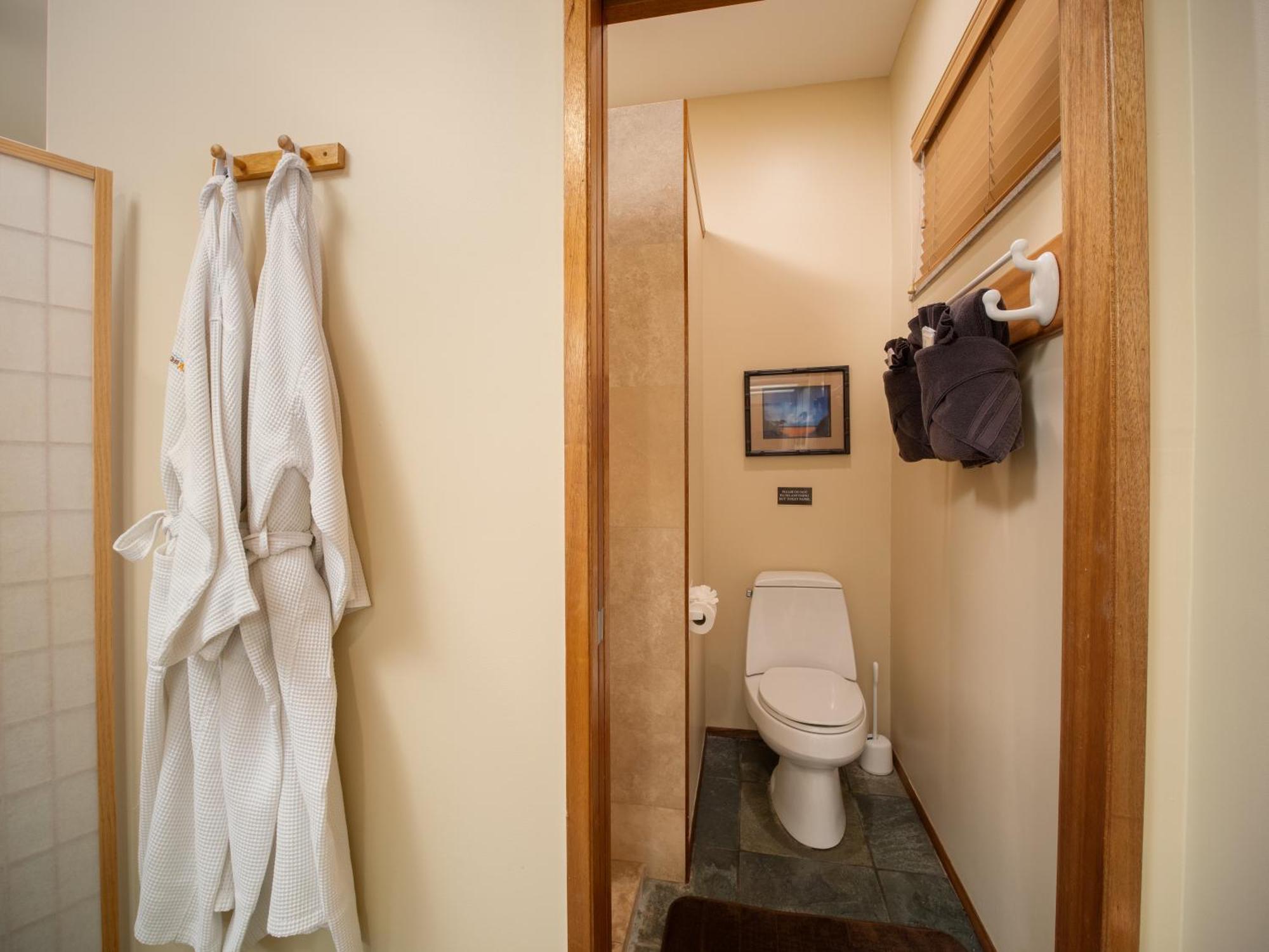 Aloha Aku Bamboo2 - A Serene Retreat By The Shore Kihei