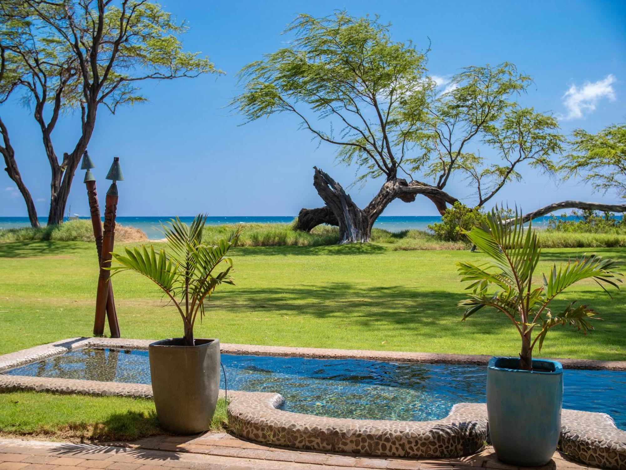 Apartment Aloha Aku Bamboo2 - A Serene Retreat By The Shore *