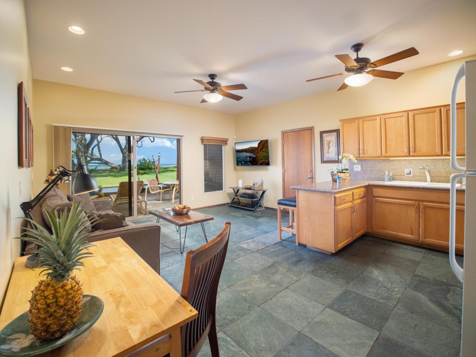 Aloha Aku Bamboo2 - A Serene Retreat By The Shore