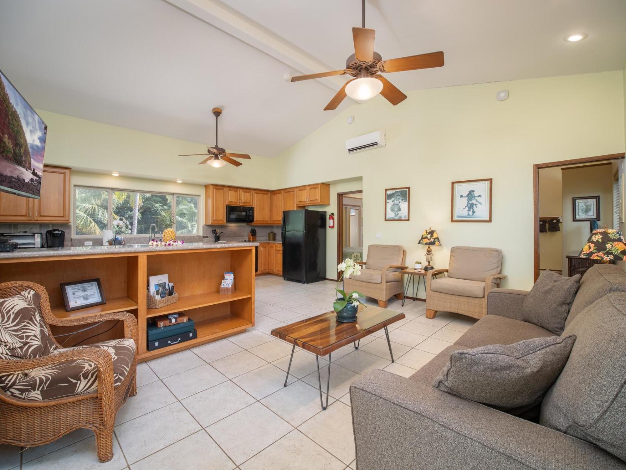 Apartment Aloha Aku Ohana - Spacious Garden View Oasis