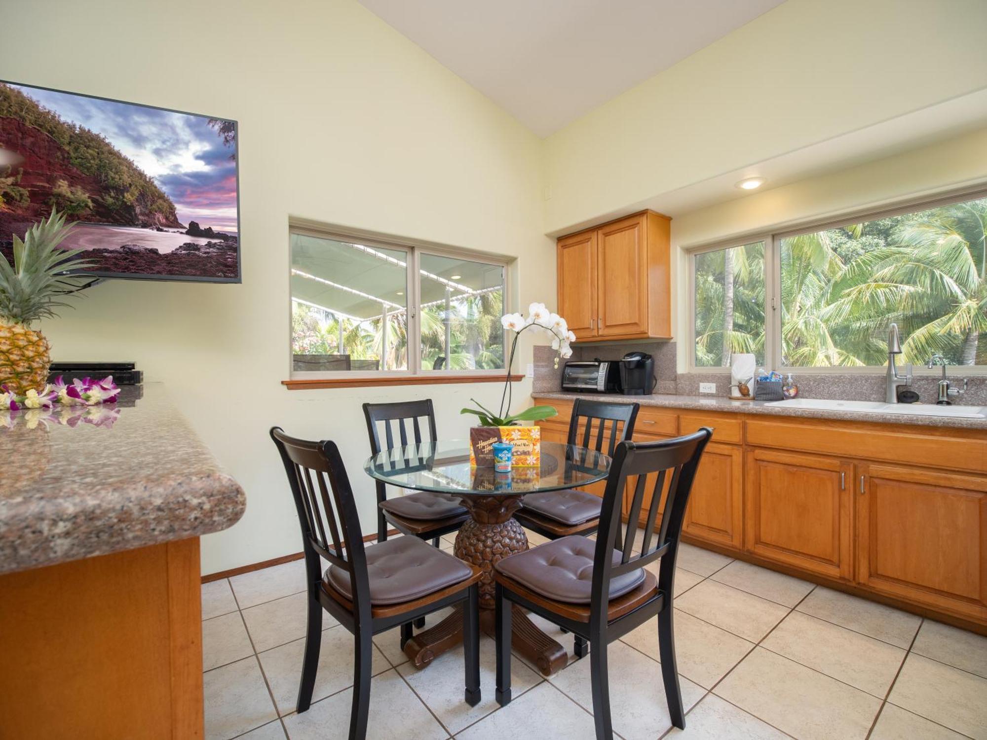 Aloha Aku Ohana - Spacious Garden View Oasis Kihei