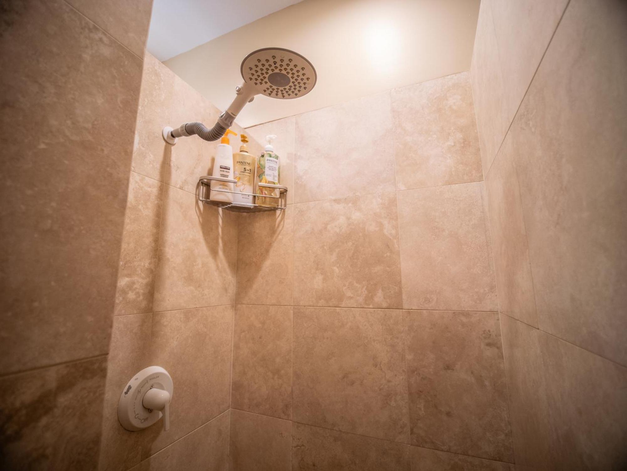 Apartment Aloha Aku Cocopalm2 - Your Cozy Beachfront Escape Kihei
