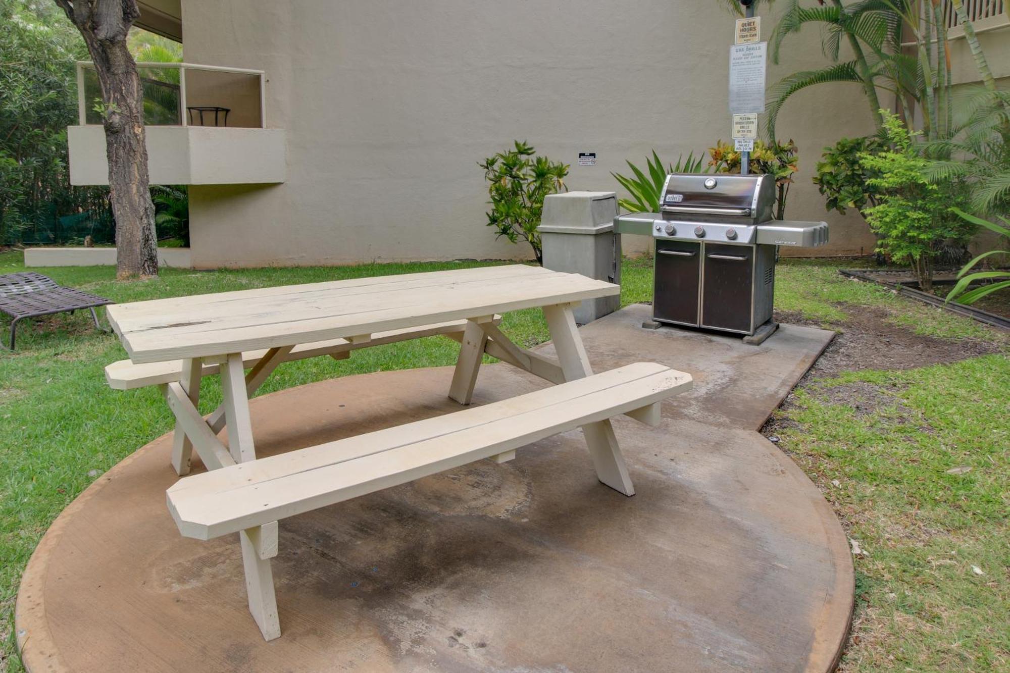 Kihei Retreat With Pool Access, Walk To Shore!