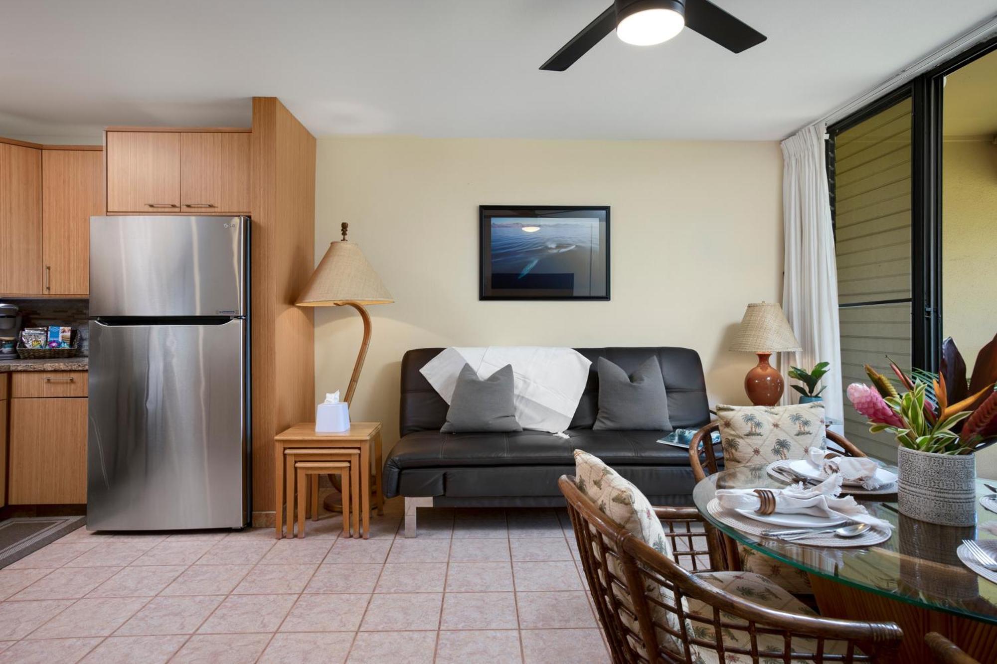 Apartment Beautiful 2 Bedroom With Panoramic Ocean Views | Oceanfront Kihei