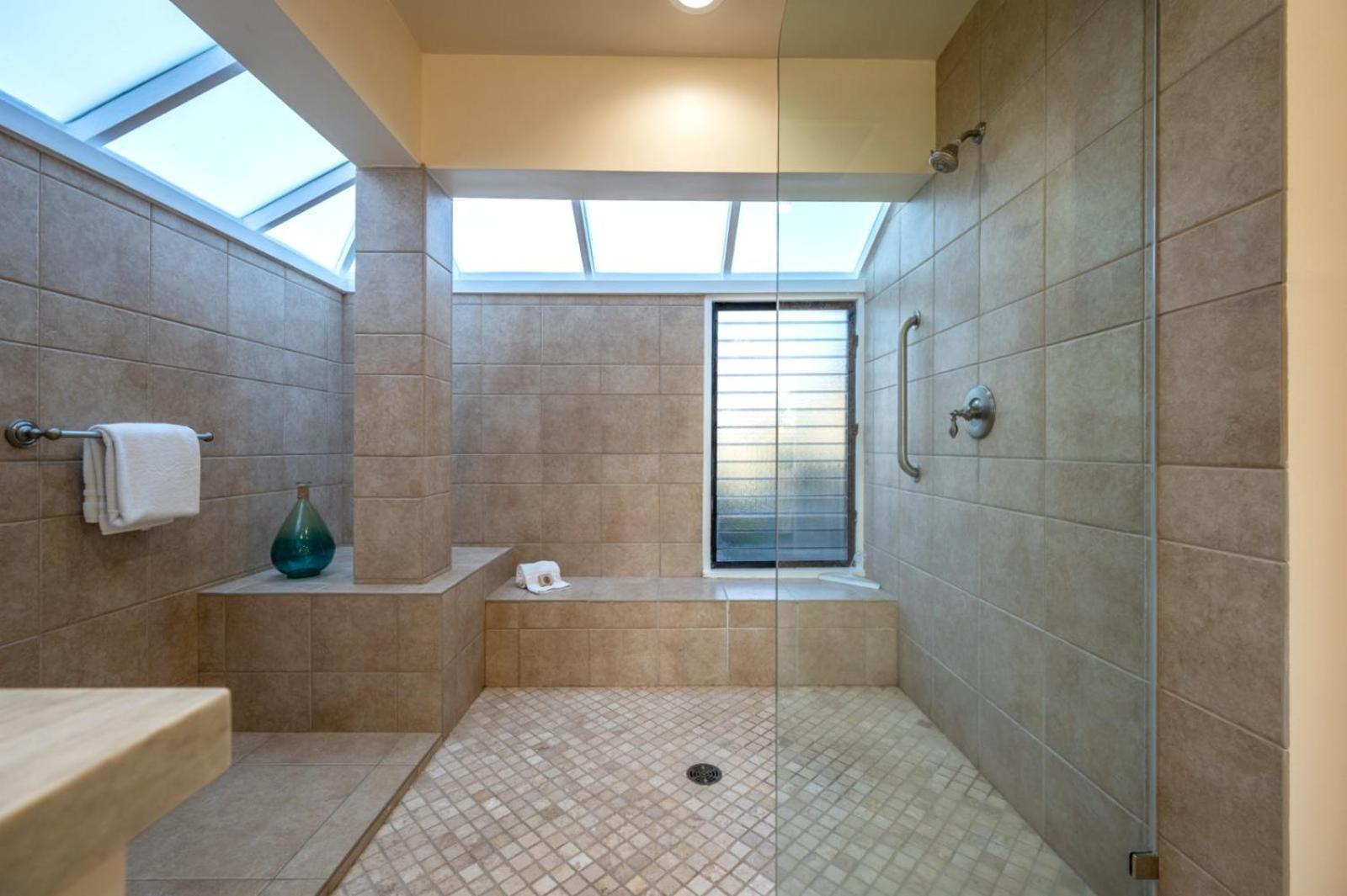 Kbm Free Car Bay Kbv-37b3 Beautifully Remodeled Ocean View Kapalua