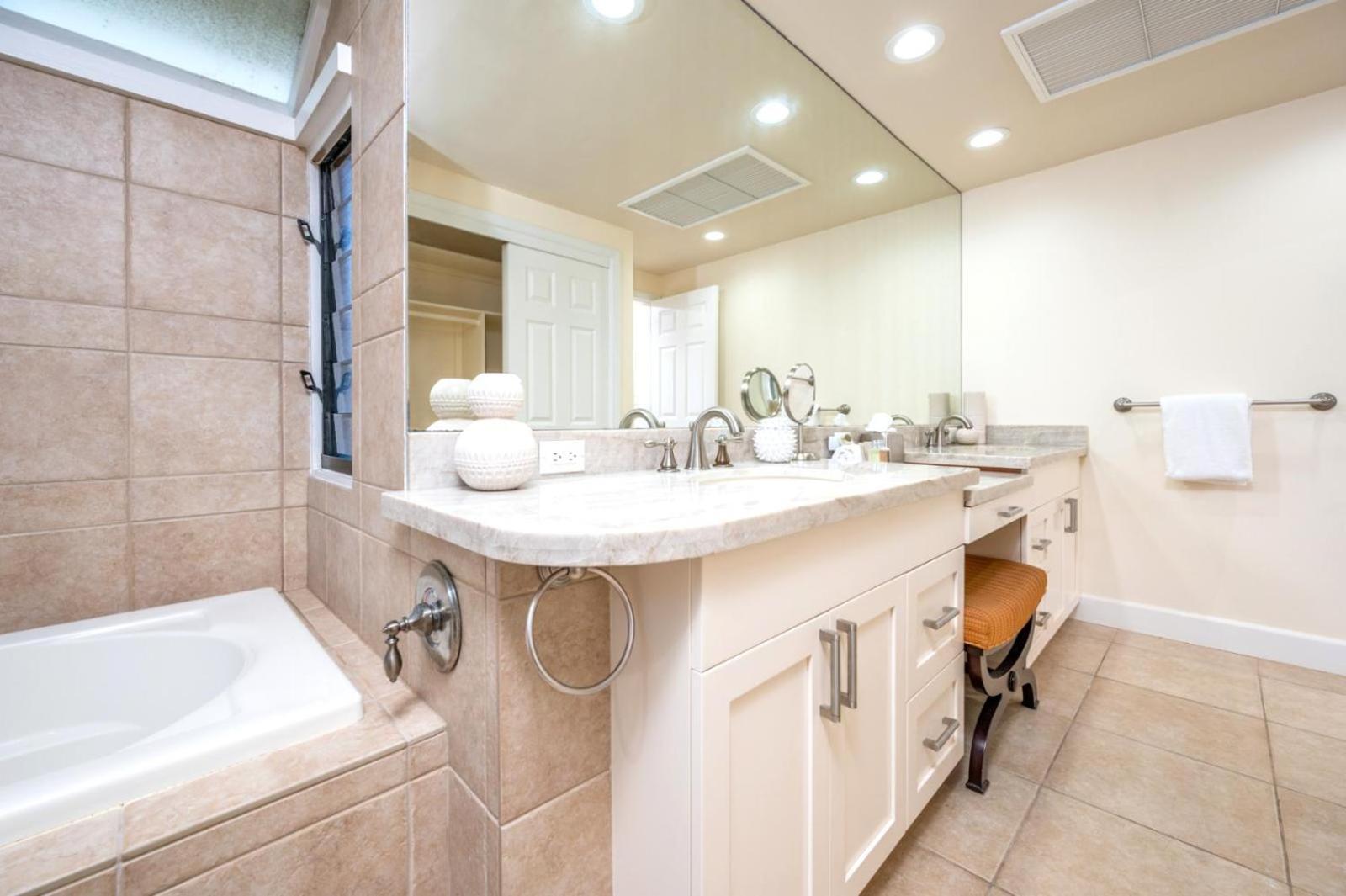 Kbm Free Car Bay Kbv-37b3 Beautifully Remodeled Ocean View Apartment Kapalua