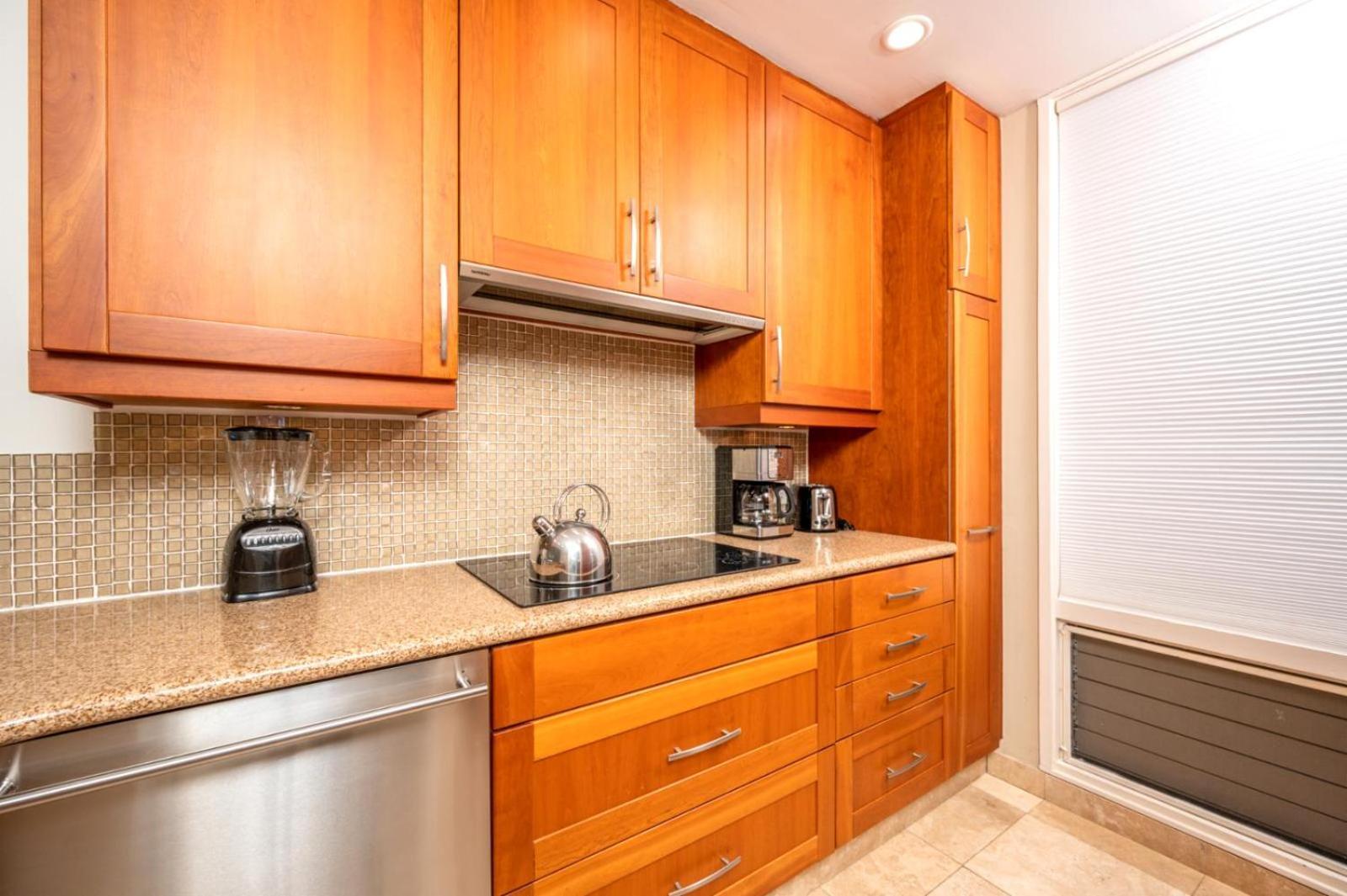 Kbm Free Car Bay Kbv-12b3 Remodeled Ocean Views Apartment