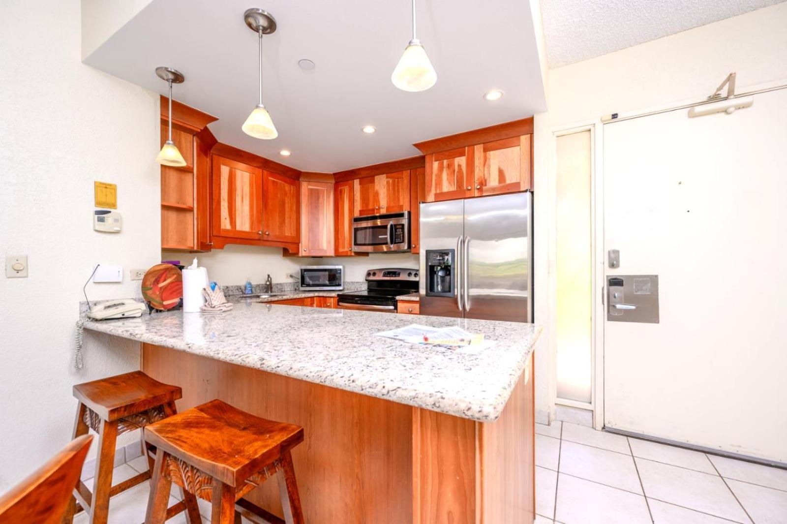 Apartment Kbm Free Car Shores Ks-155 Ground Floor Steps To Pool And *