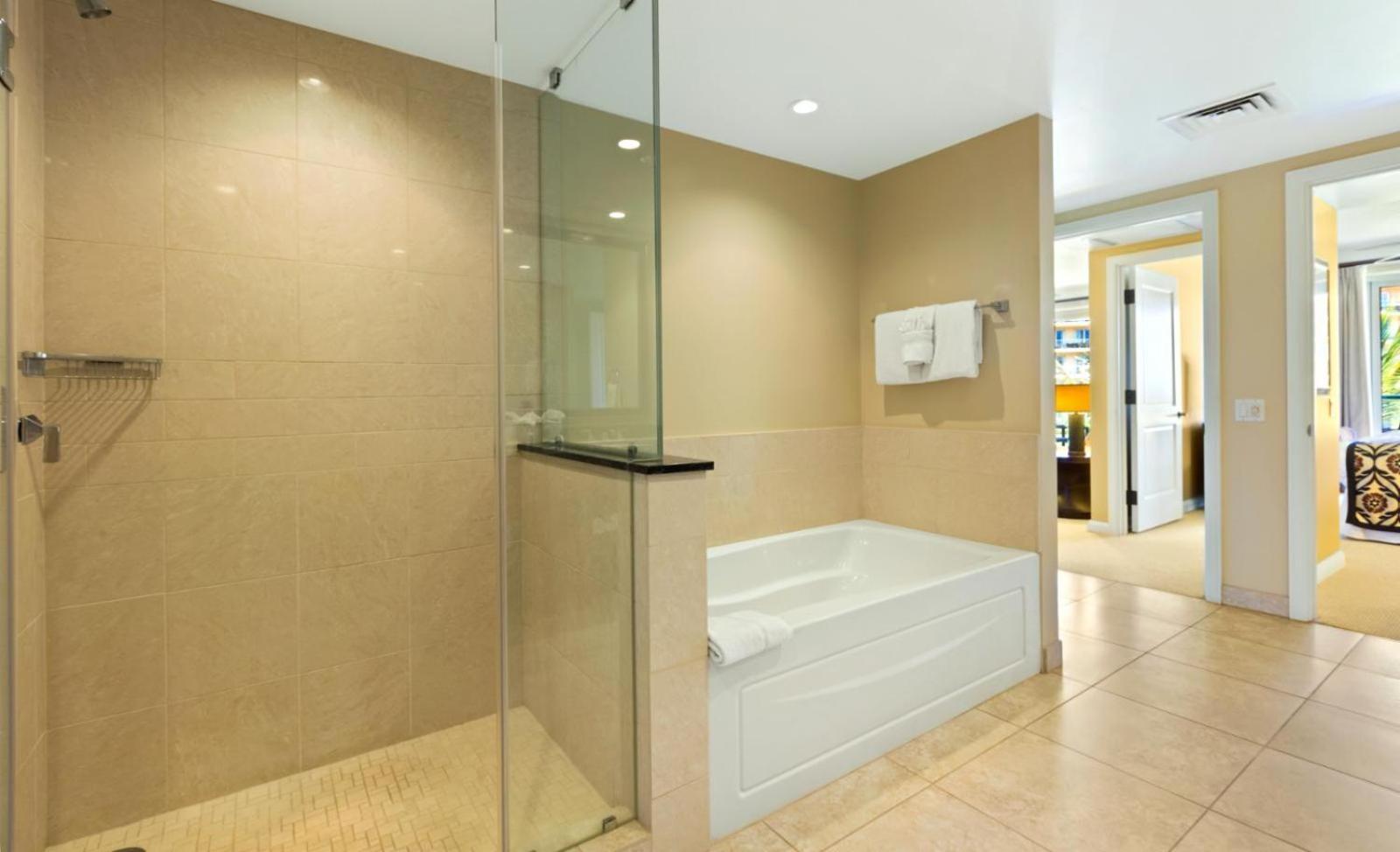 Kbm Free Car Honua Kai Hokulani Ocean View 2bedroom Hkh-442 Ocean View Upgraded Apartment