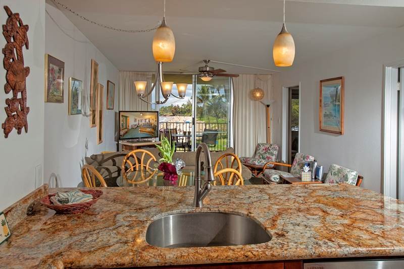 Royal Mauian, #302 Holiday home