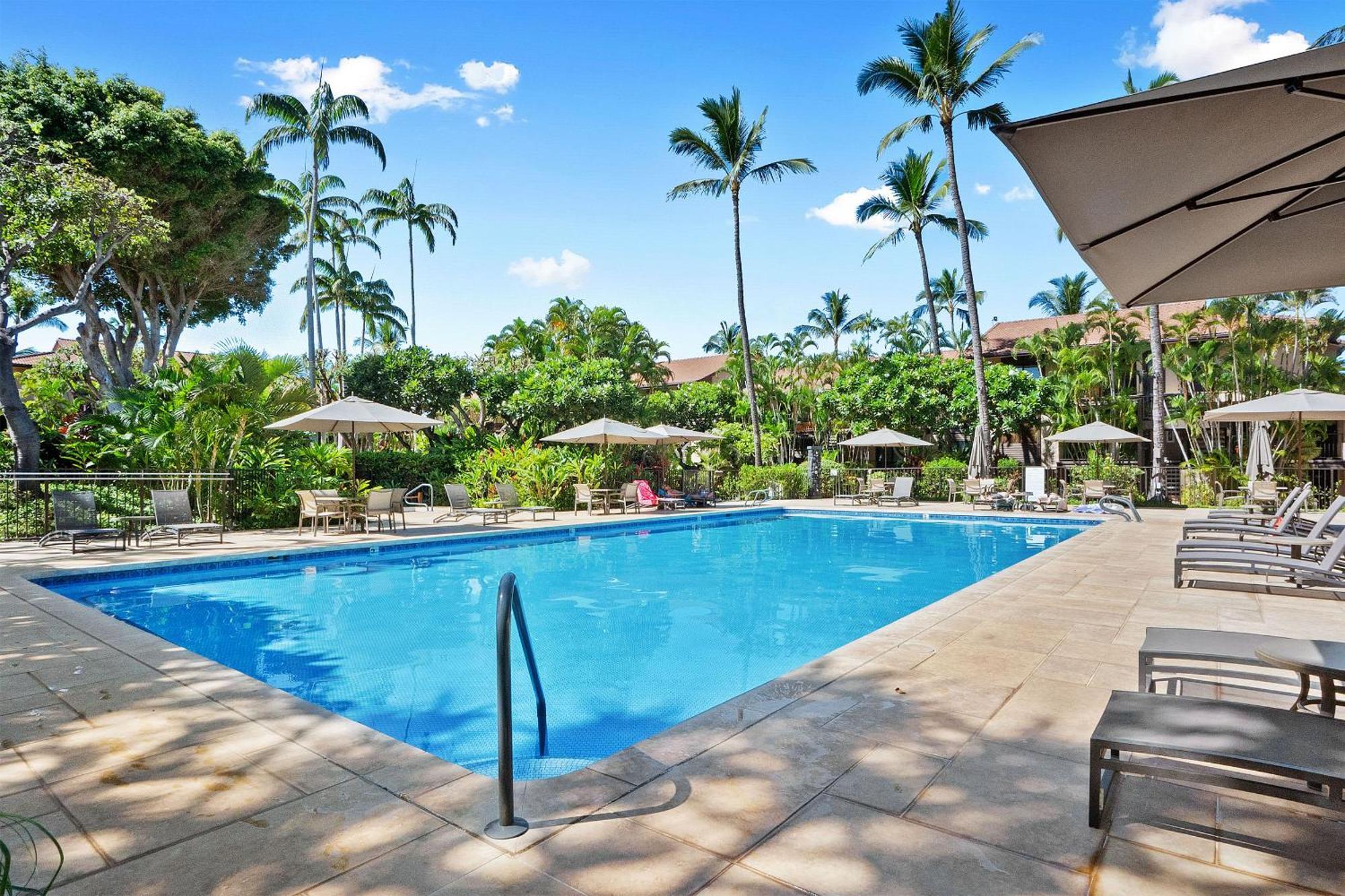 Makena Surf G-201 - End Unit, Panoramic Views, Ac! Wailea (Maui)