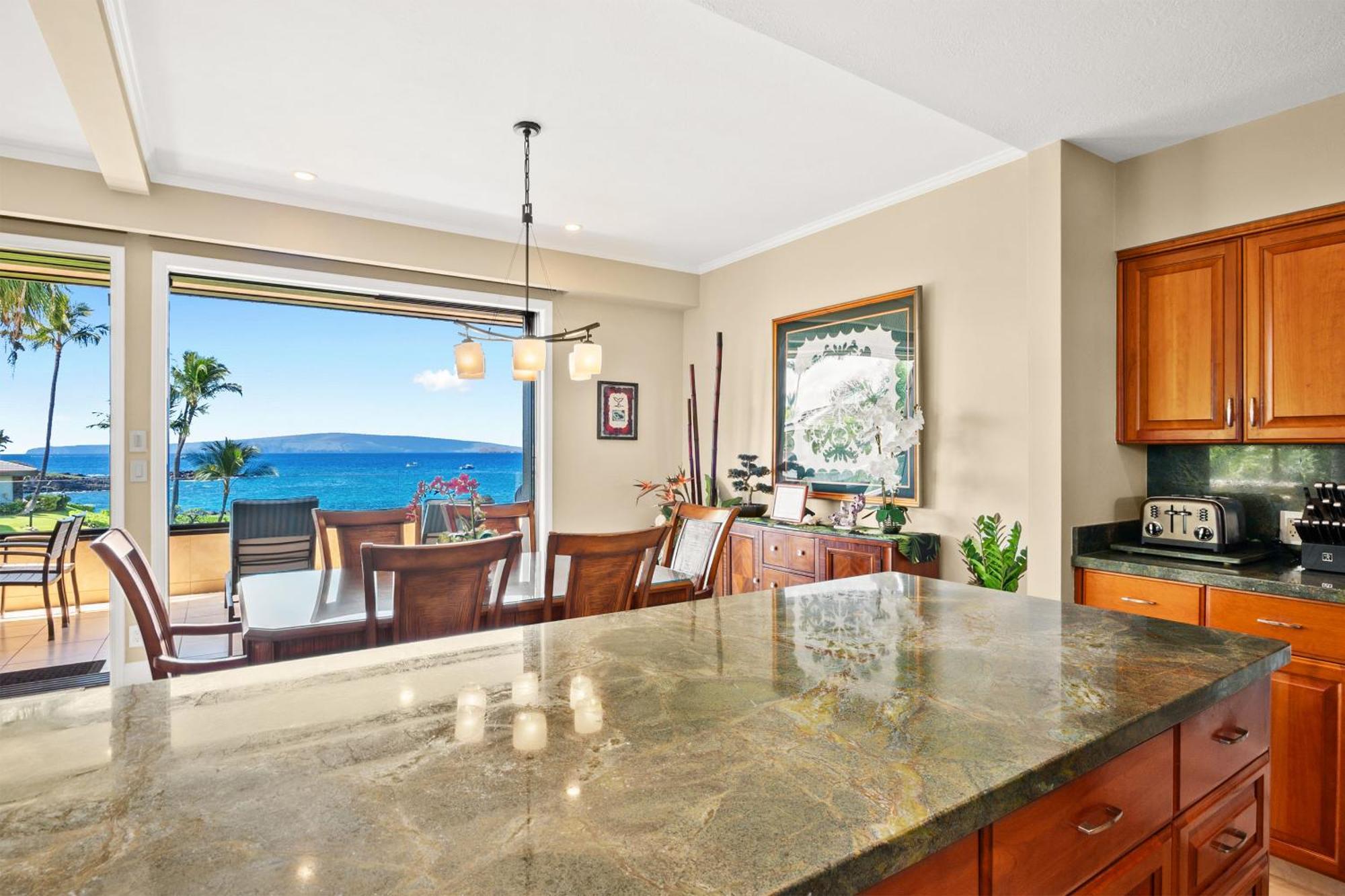 Holiday home Makena Surf G-201 - End Unit, Panoramic Views, Ac!