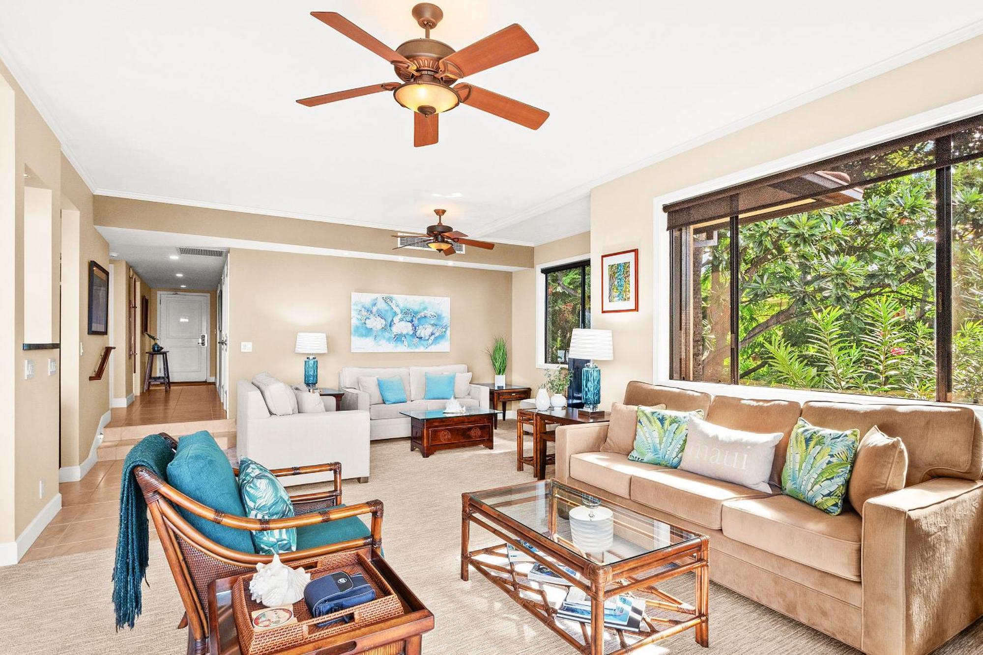 Makena Surf G-201 - End Unit, Panoramic Views, Ac! * Wailea (Maui)