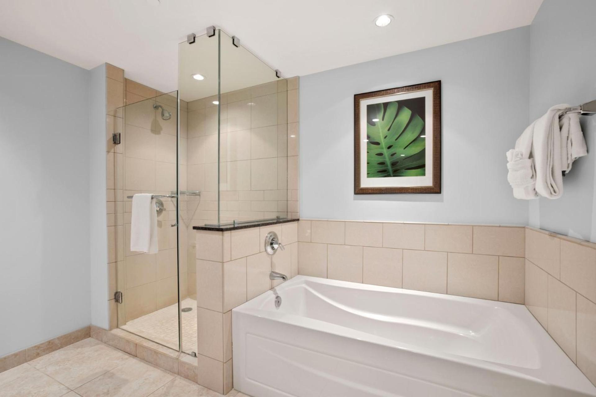 Apartment Kbm Free Car Honua Kai Konea Hkk-706 Ocean Views Just Remodeled Kaanapali
