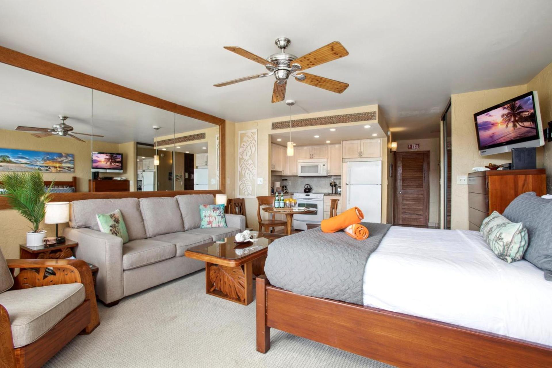 Kbm Free Car Papakea Pke-304 Renovated With Ocean Views