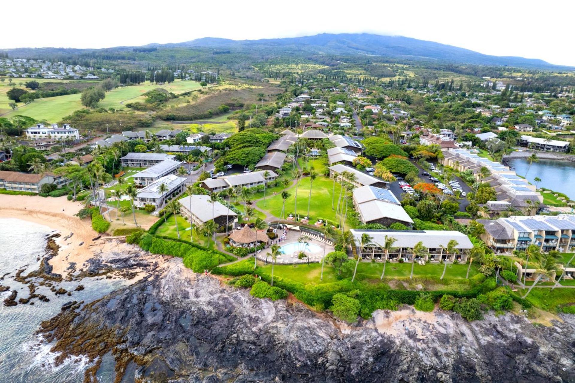 Kbm Free Car Napili Point Nap-c18 Ocean Front Spacious Apartment