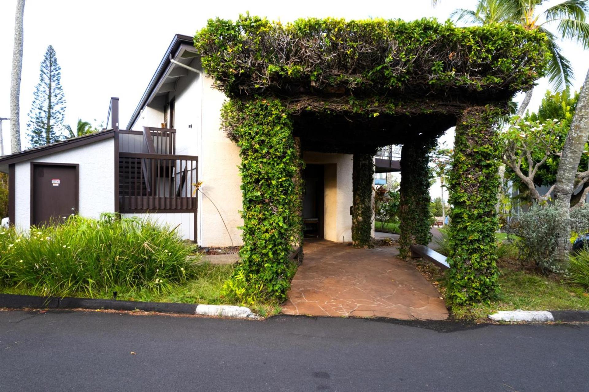 Kbm Free Car Napili Point Nap-c18 Ocean Front Spacious Apartment