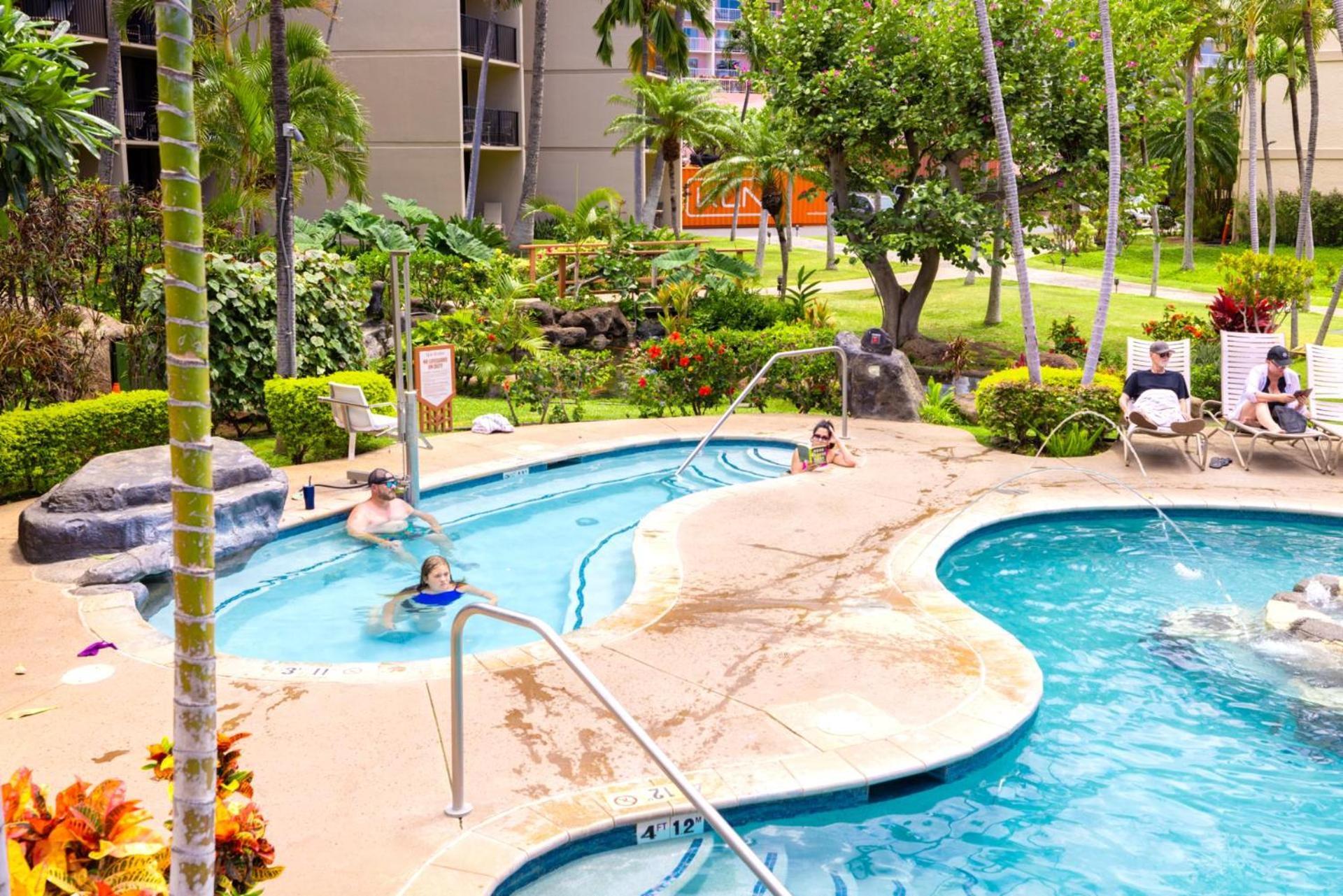 Kbm Free Car Shores Ks-155 Ground Floor Steps To Pool And Apartment *