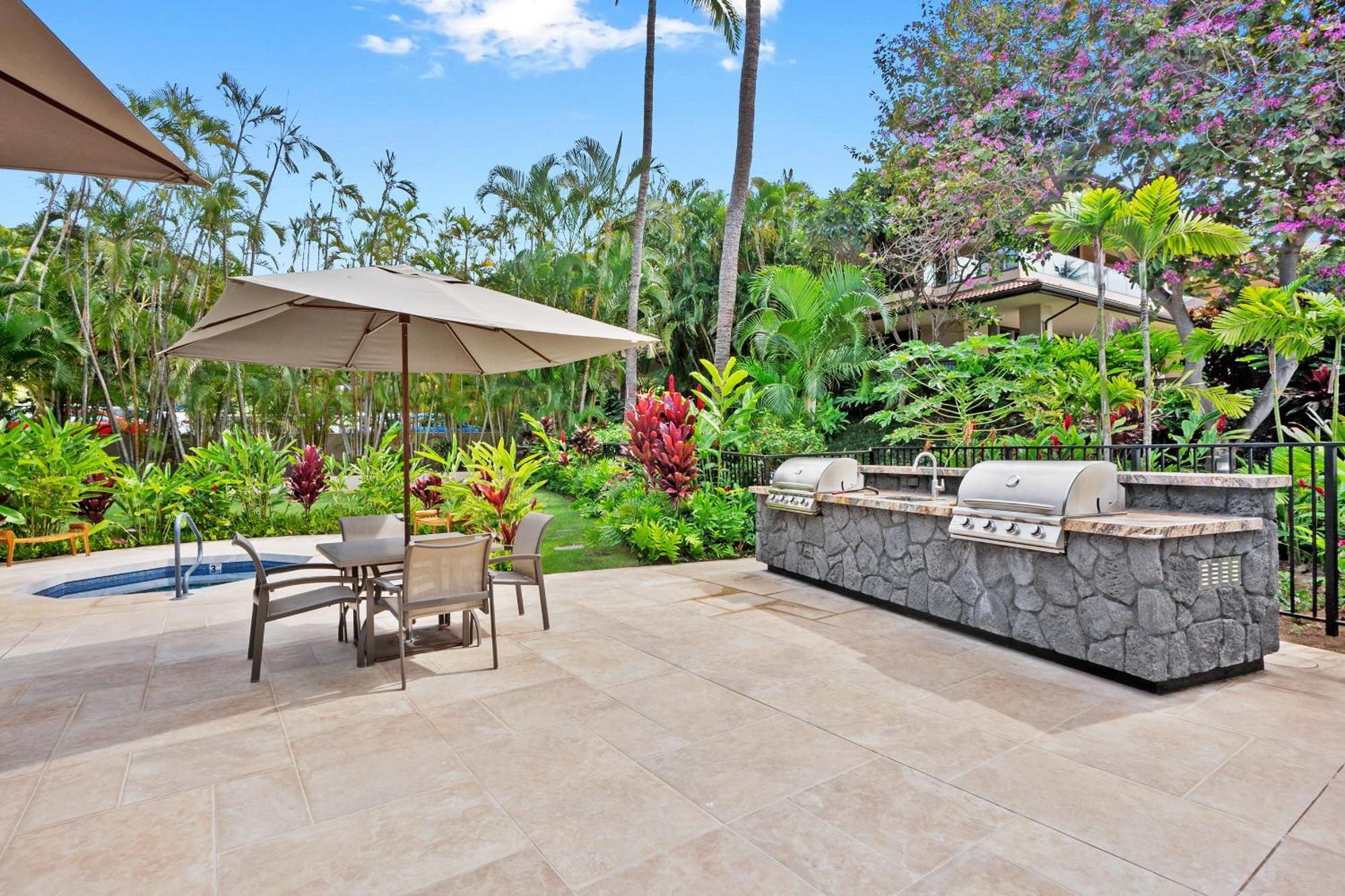 Makena Surf G-201 - End Unit, Panoramic Views, Ac! Wailea (Maui)