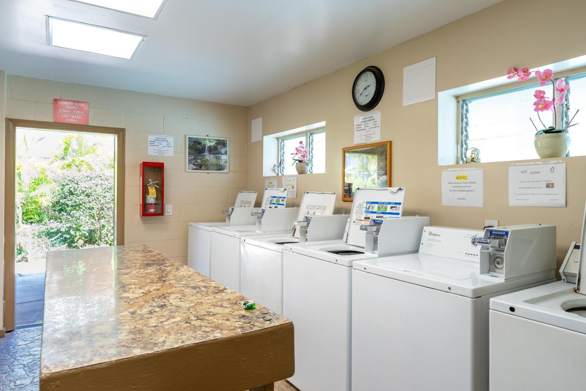 Ocean View, Great Location, Across From Kamaole 2 Lsv13