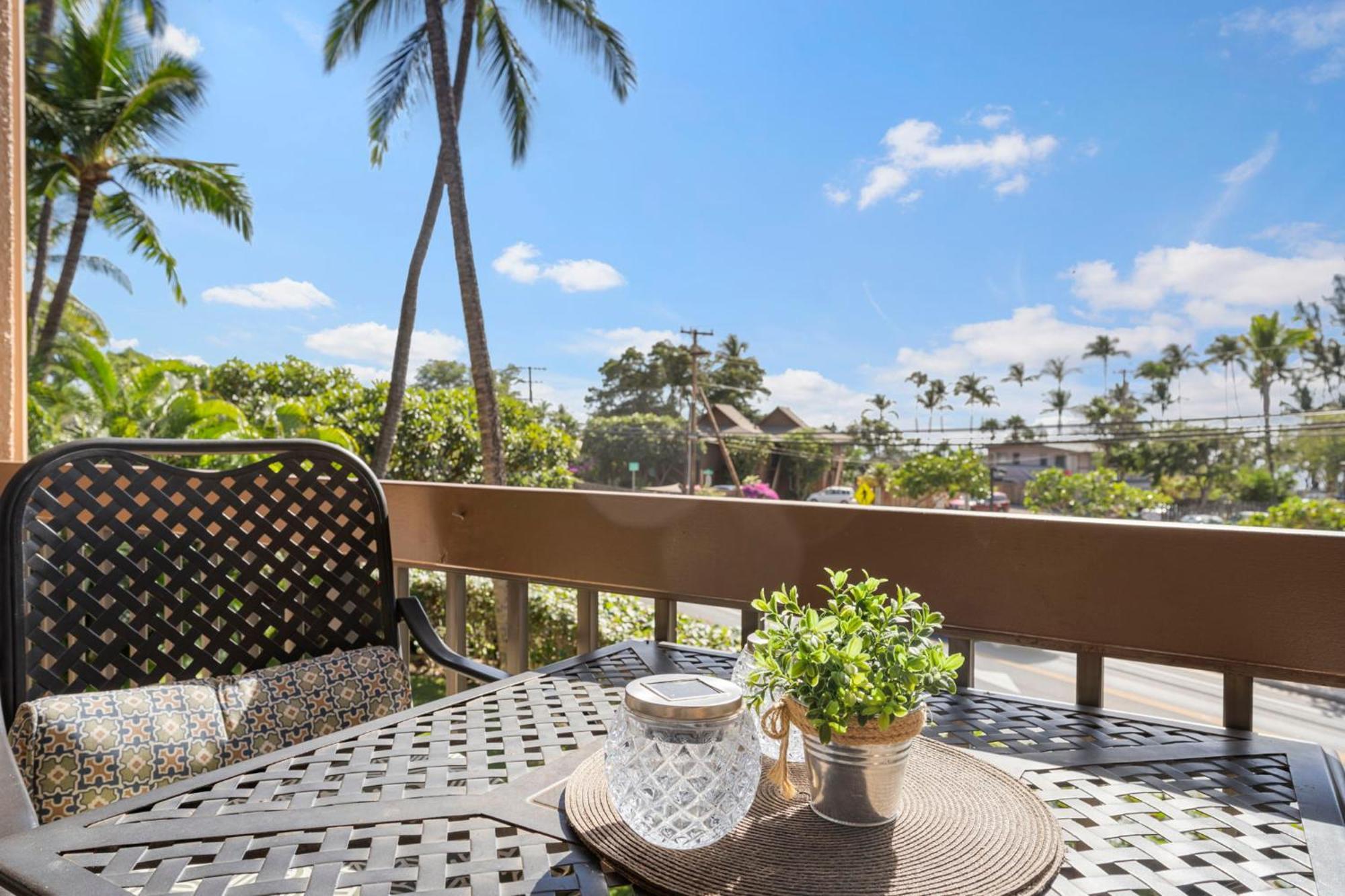 Cute Ocean View Condo, Walk To Lsv03