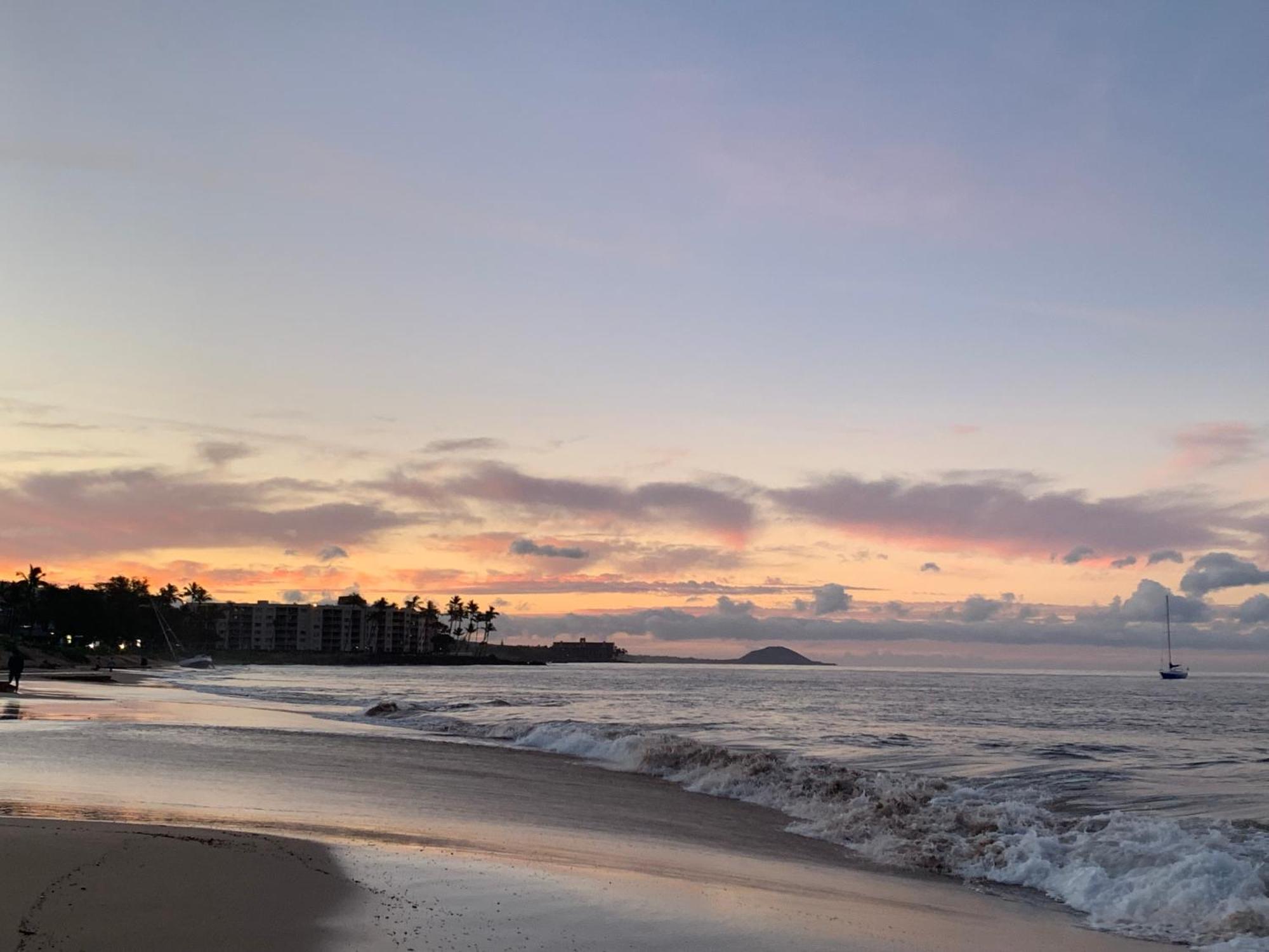 Cute Ocean View Condo, Walk To Lsv03 * Kihei