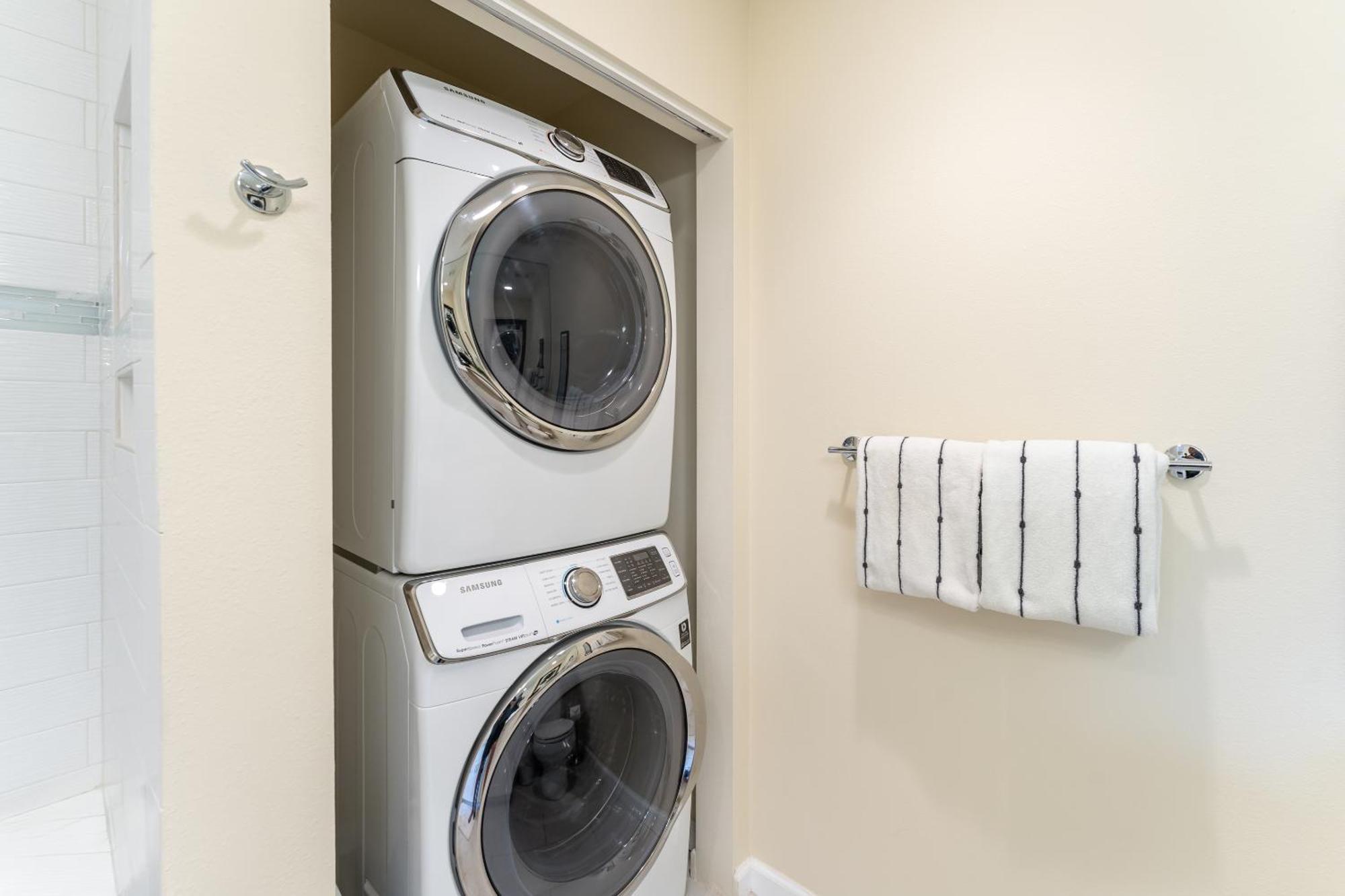 New Luxury, Family 2-2, Walk To Beach, Ocean View Lsv12 *