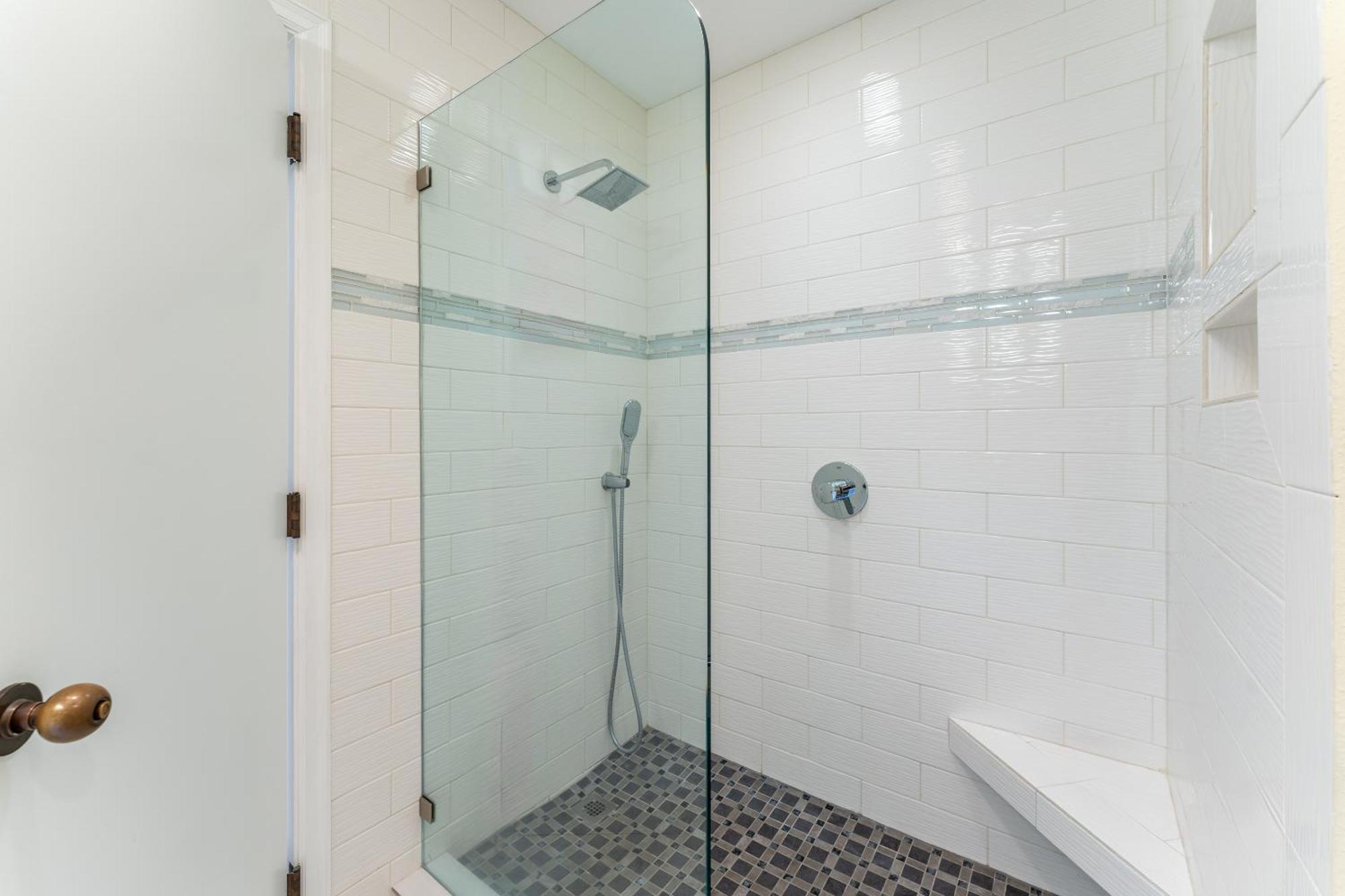 Apartment New Luxury, Family 2-2, Walk To Beach, Ocean View Lsv12 *