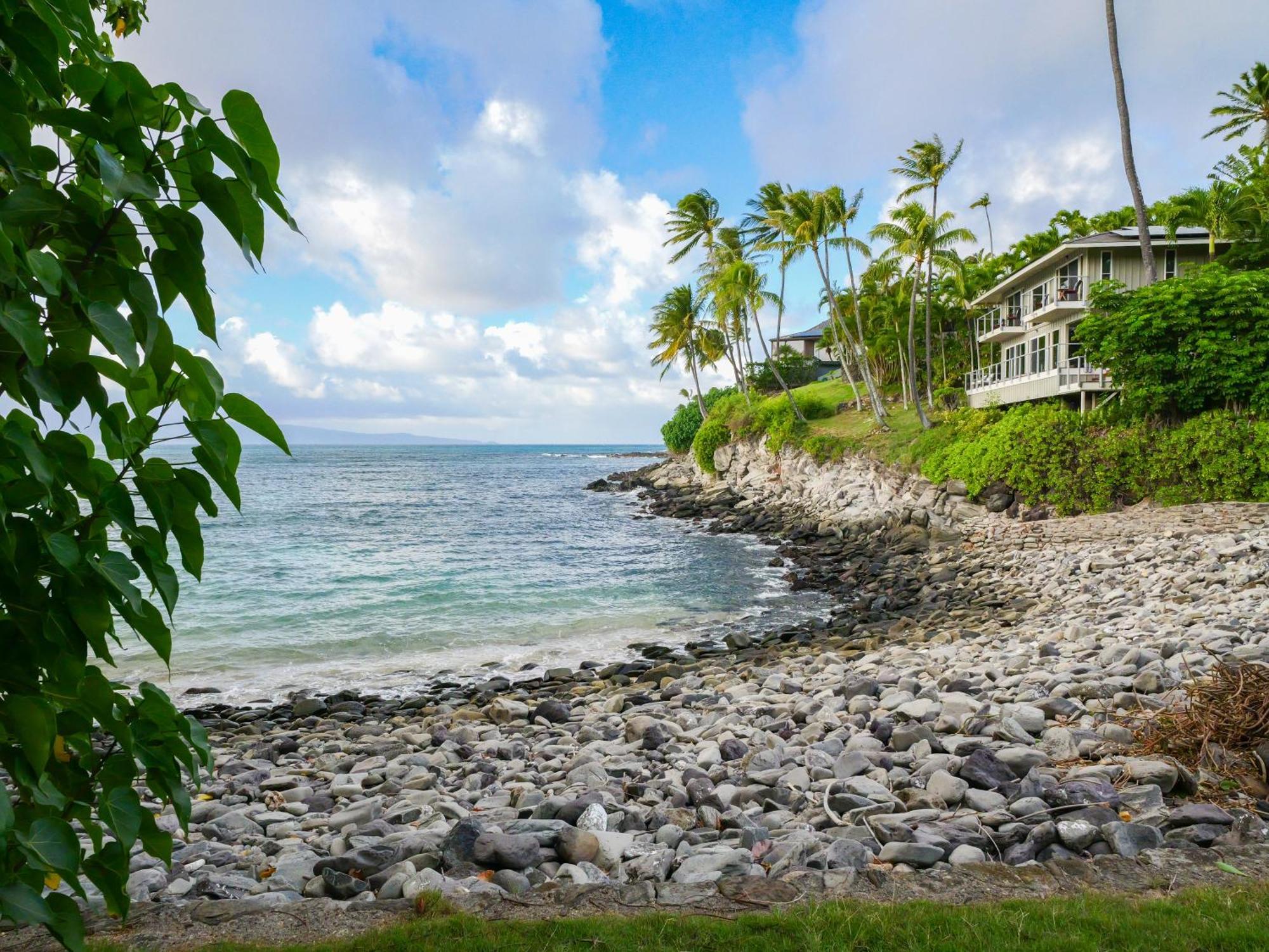 Exclusive Oceanfront Access At Alaeloa #3 Holiday home