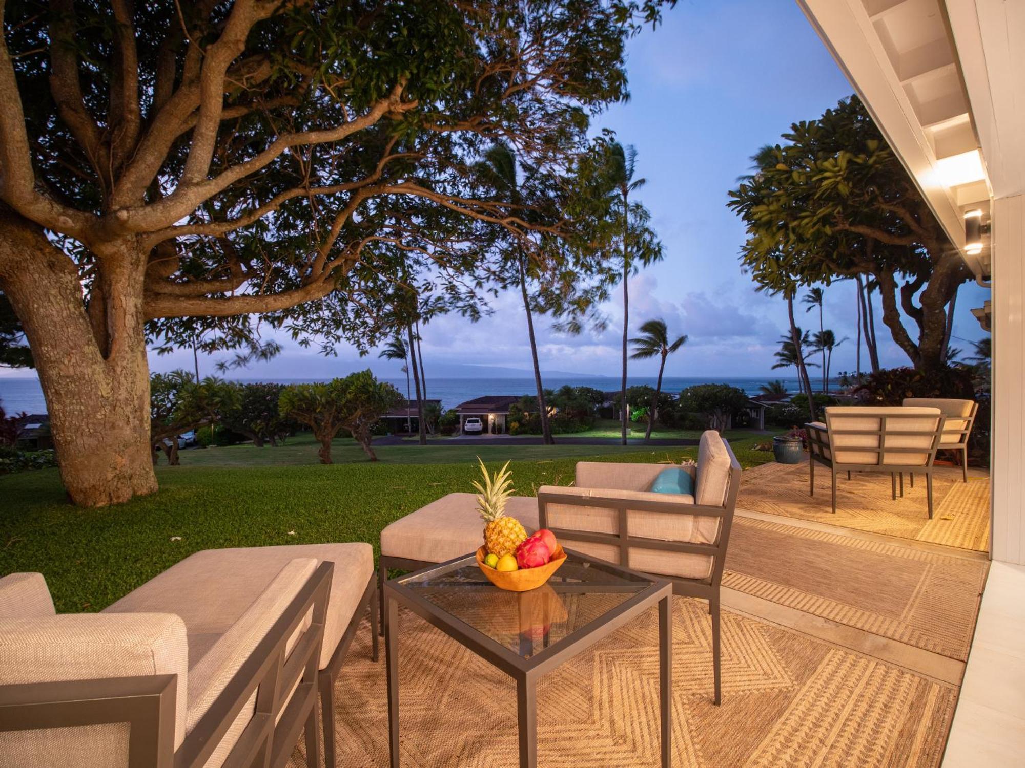 Exclusive Oceanfront Access At Alaeloa #3 Holiday home
