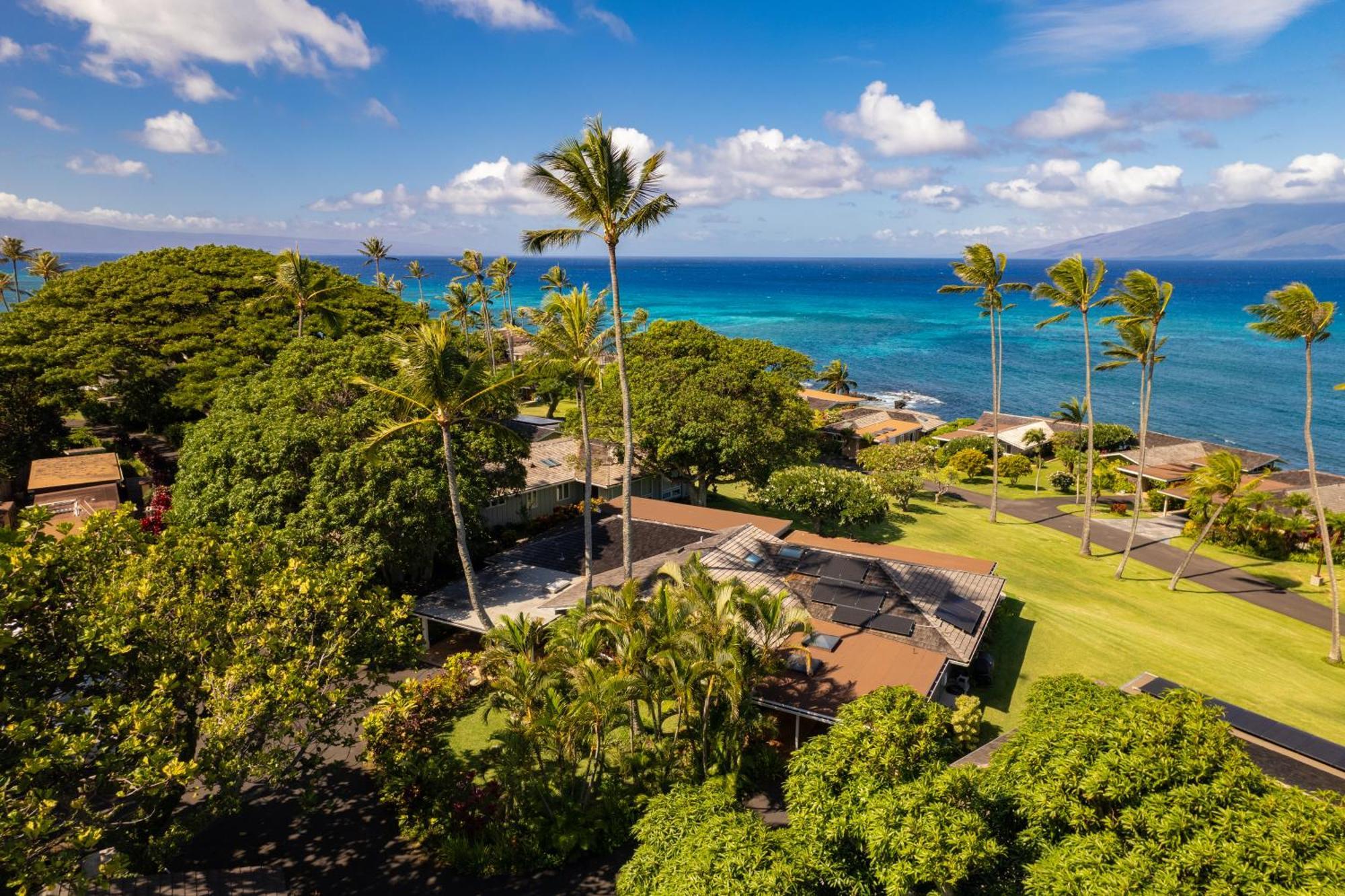 Exclusive Oceanfront Access At Alaeloa #3 Holiday home