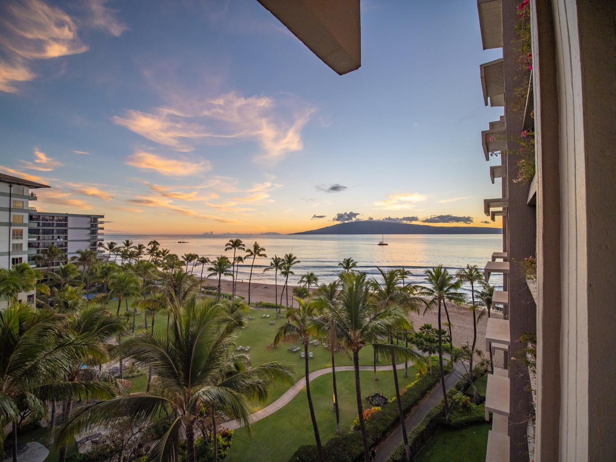 Luxurious Oceanfront Retreat At Kaanapali Alii Experience Aloha In Every Moment Lahaina