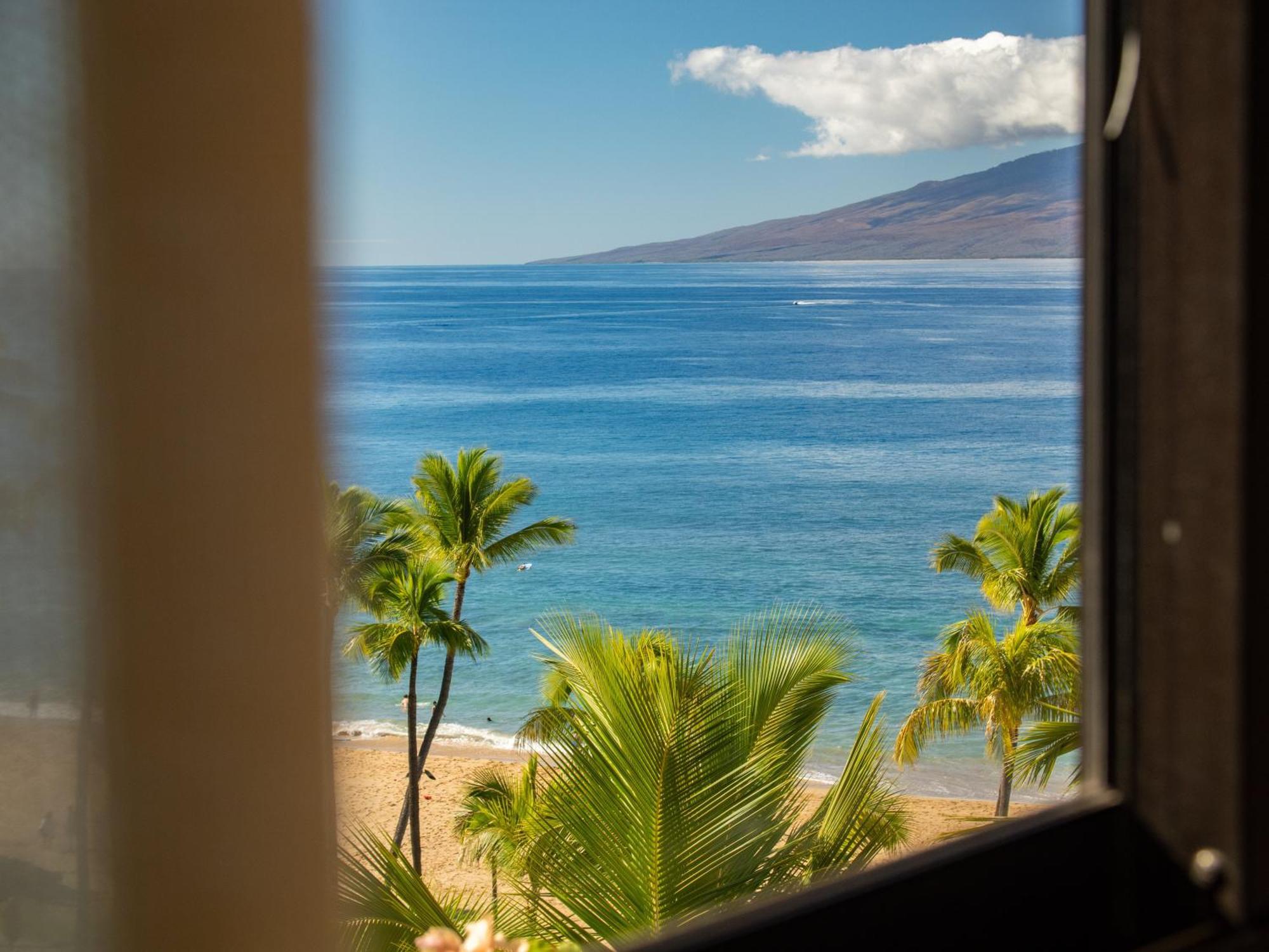 Holiday home Luxurious Oceanfront Retreat At Kaanapali Alii Experience Aloha In Every Moment Lahaina