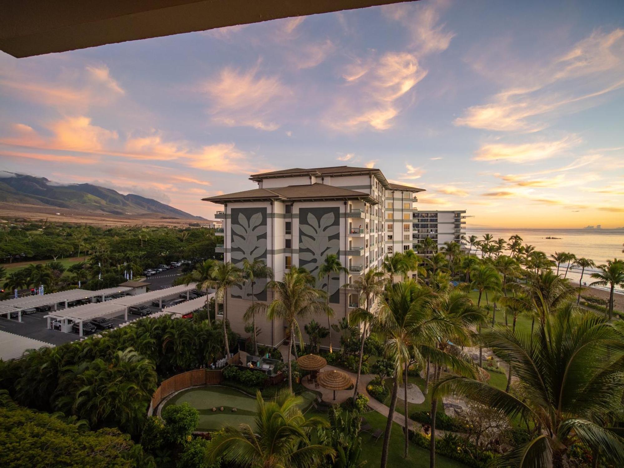 Luxurious Oceanfront Retreat At Kaanapali Alii Experience Aloha In Every Moment Holiday home Lahaina